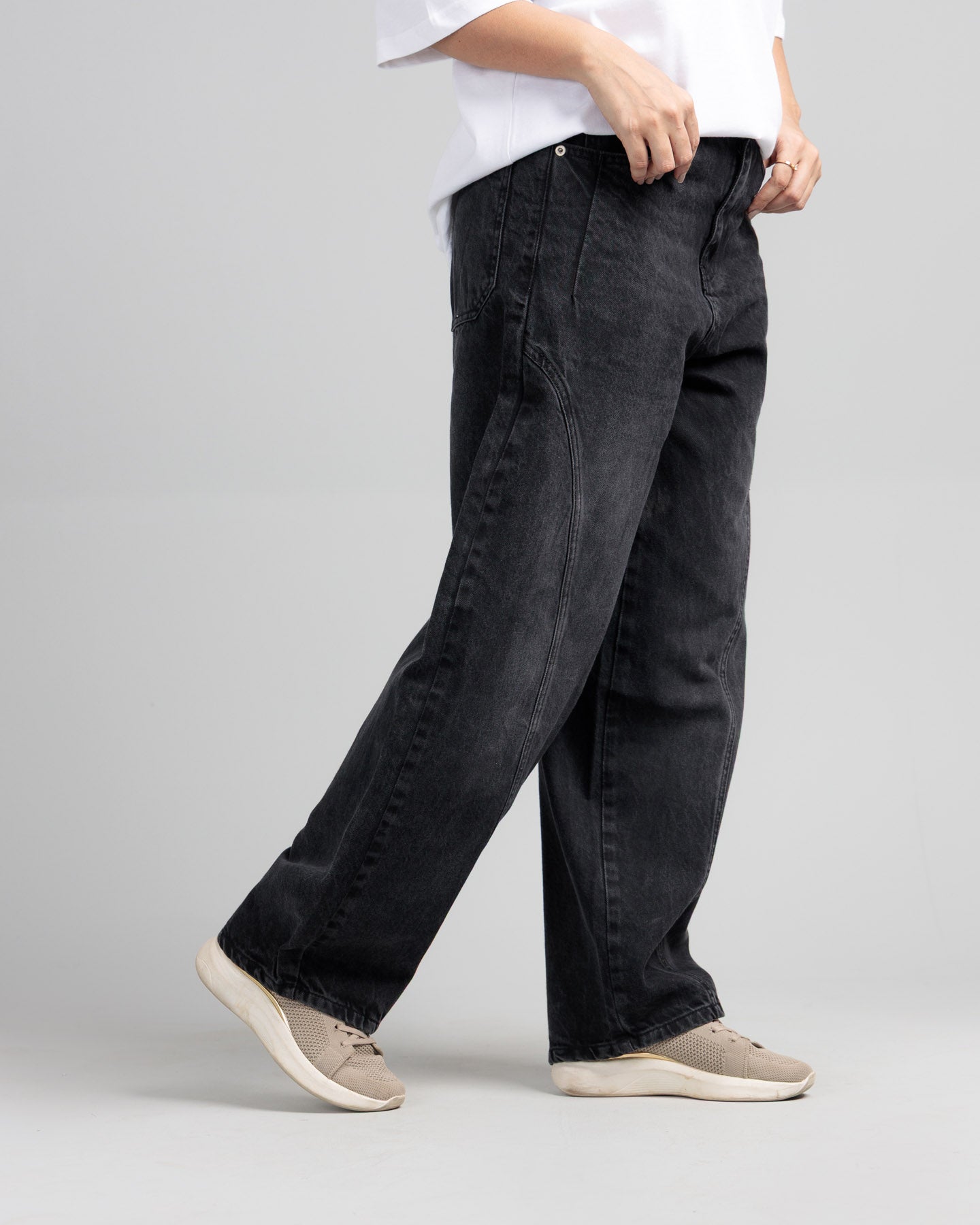 Women Skater Fit Cut & Sewn Jeans - Charcoal