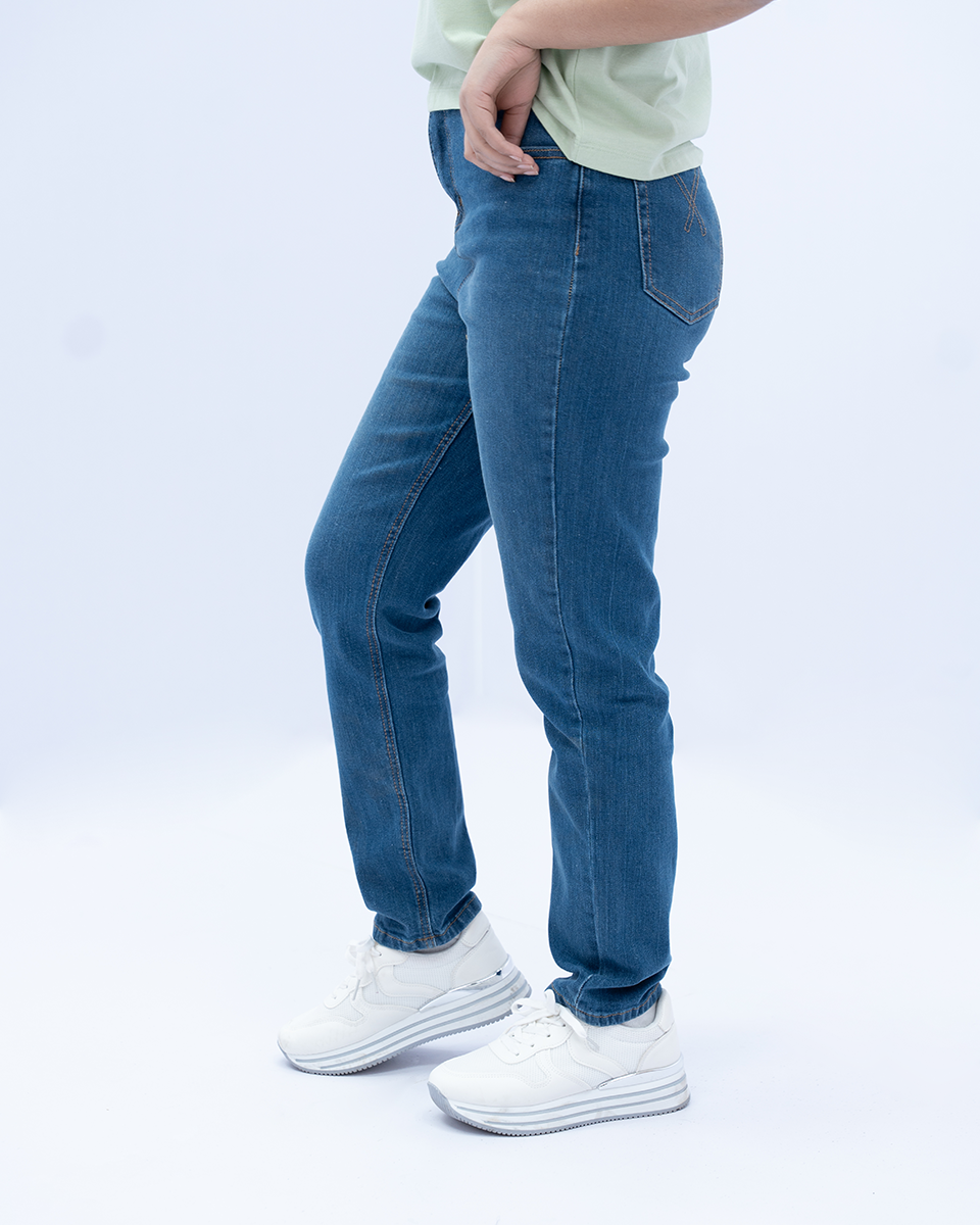 Women Mid Blue Straight Fit Denim Jeans