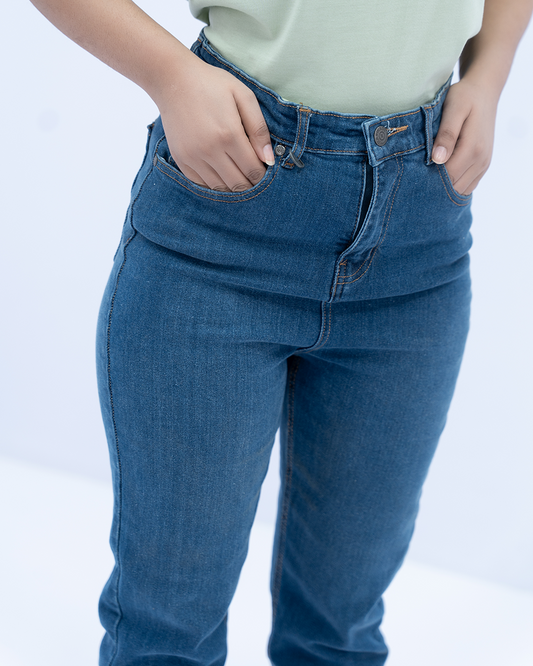Women Mid Blue Straight Fit Denim Jeans