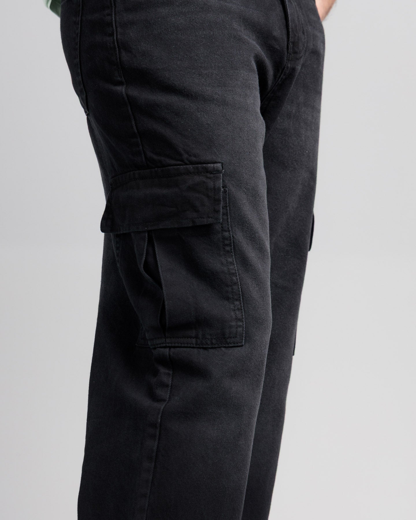 Men Loose Fit Cargo Denim Jeans - Charcoal