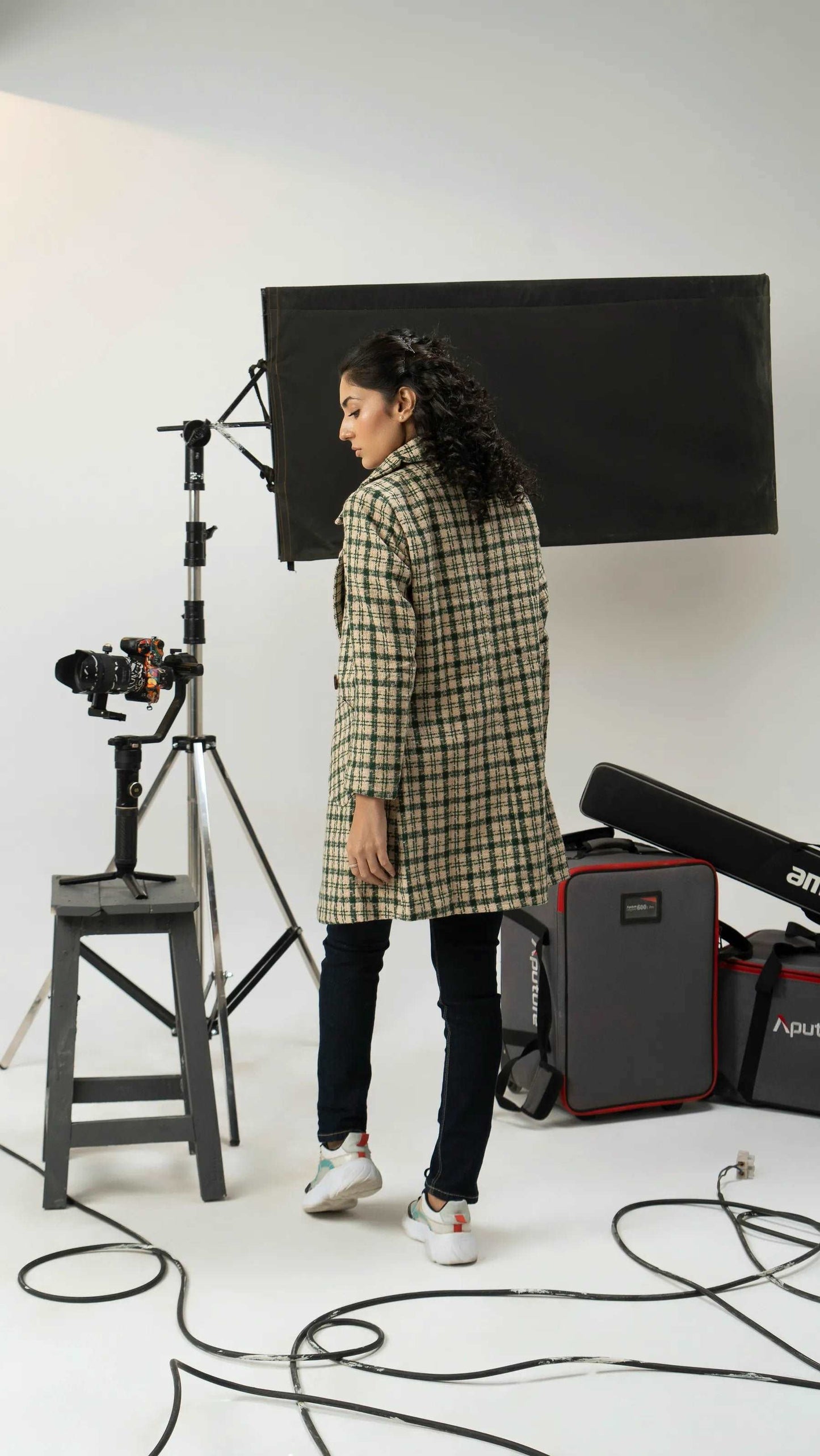 Women Long Tweed Coat - Dark Green Checkered - Harwage
