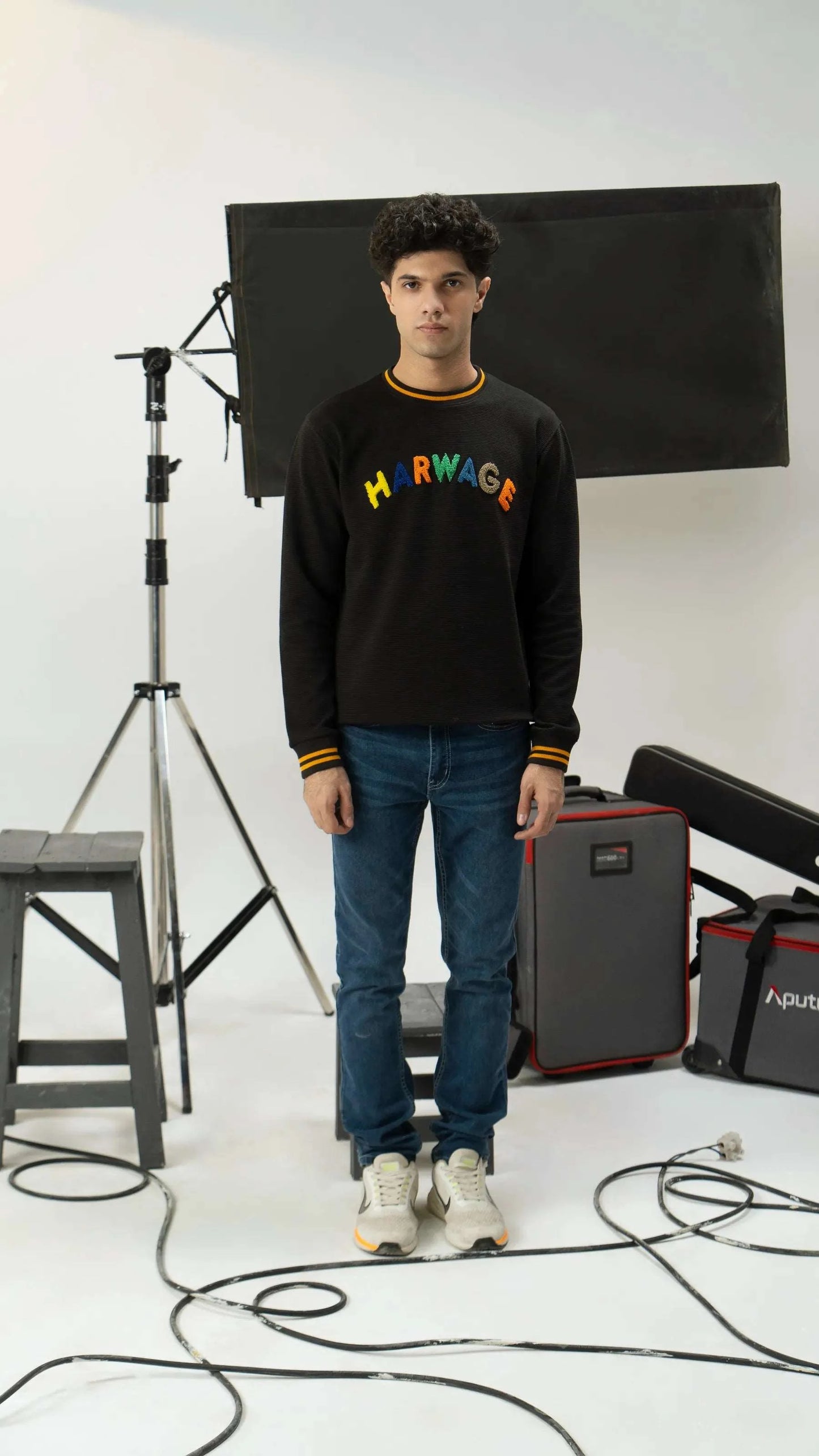 Men Regular Fit Sweatshirt - Black - Harwage