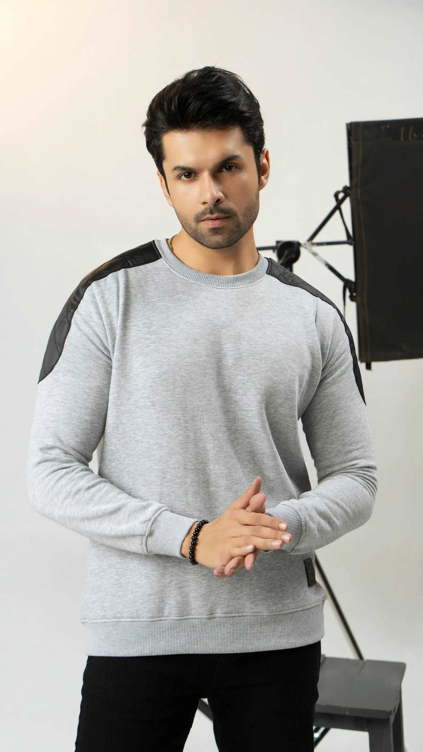 Men Regular Fit Sweatshirt - Gray - Harwage
