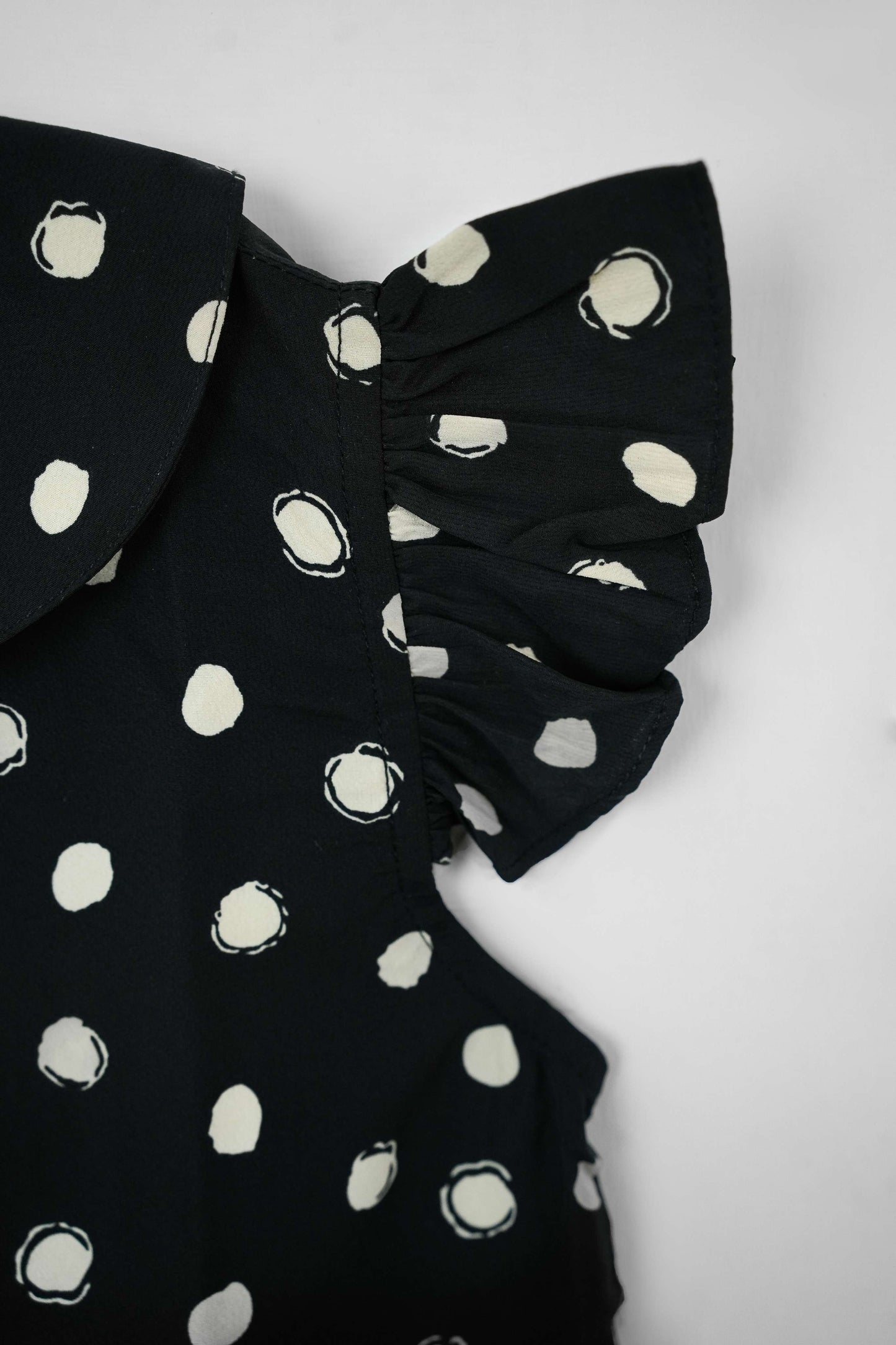 Little Girls' Peter Pan Collar Shirt - Black