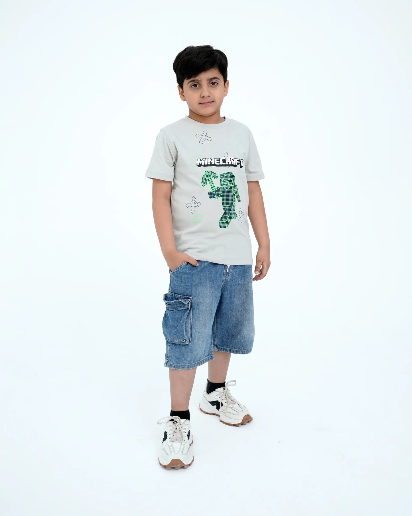 Junior Graphic T Shirts - Oyster Mushroom