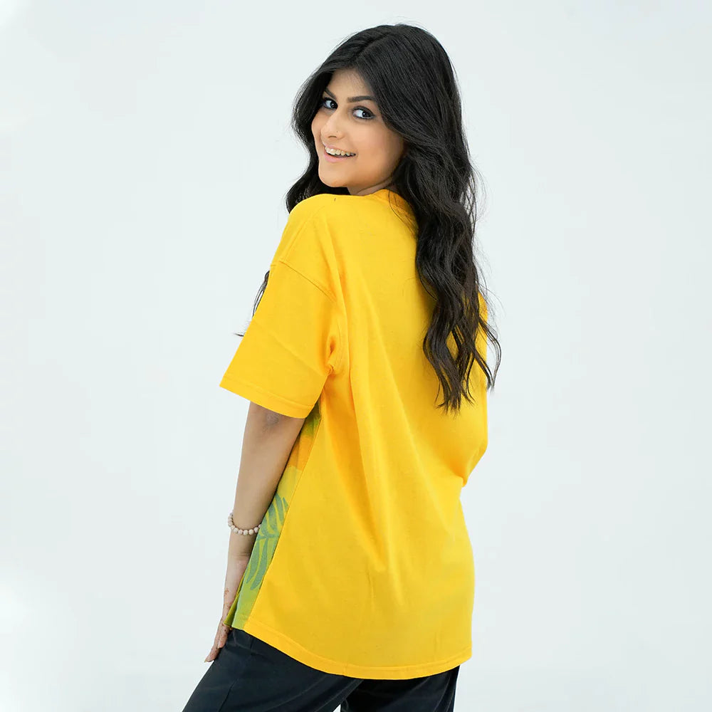 Women Graphic Oversized T-Shirt – Mustard - Harwage