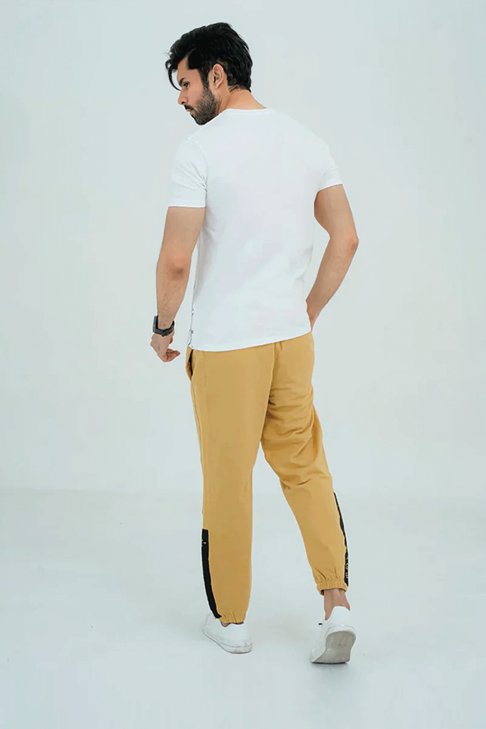 Men Basic Trousers - Latte