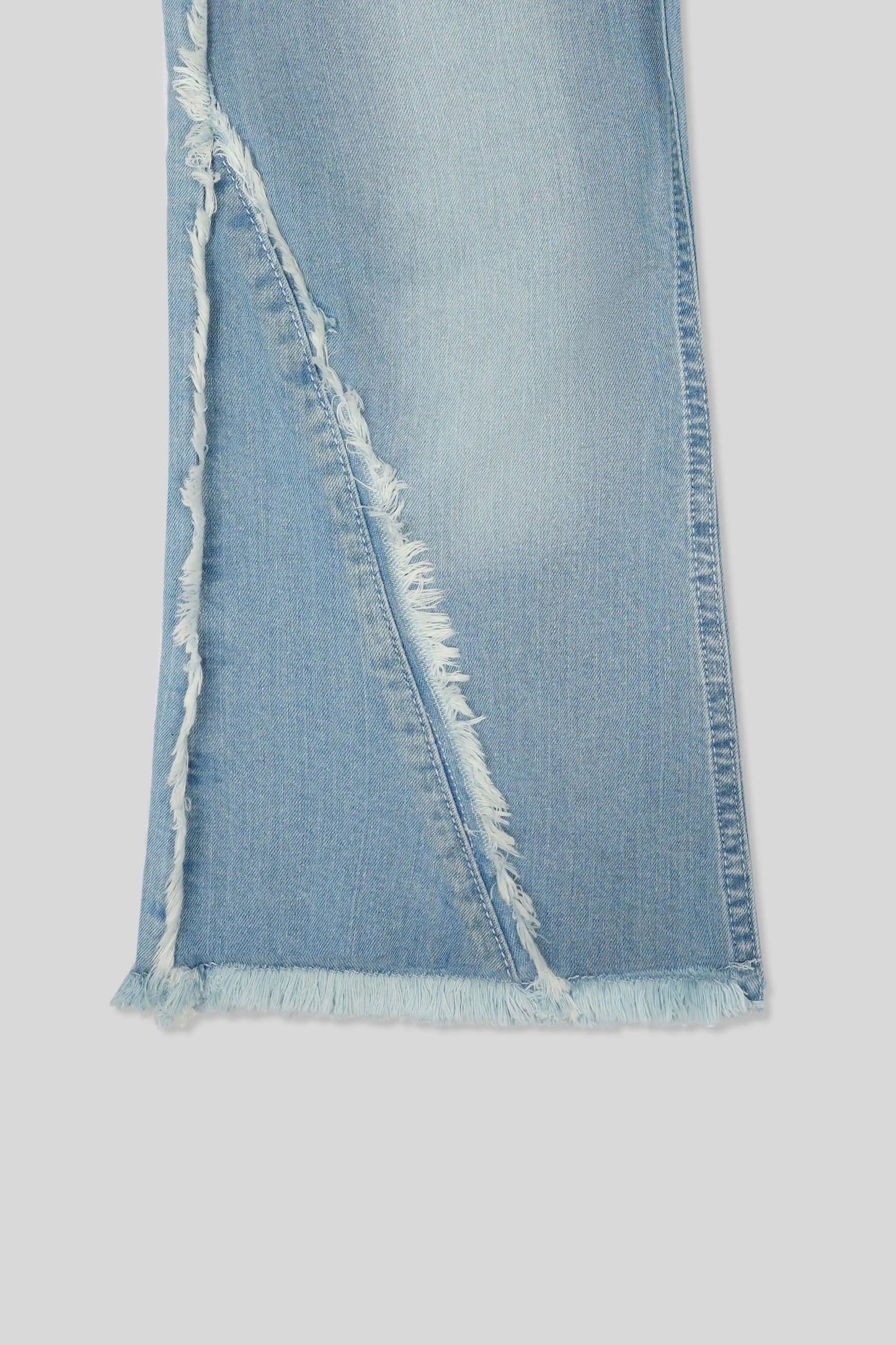 Trendy mid blue straight fit jeans for girls