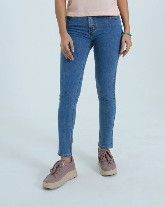 Women Slim Fit Denim Jeans - Light Blue