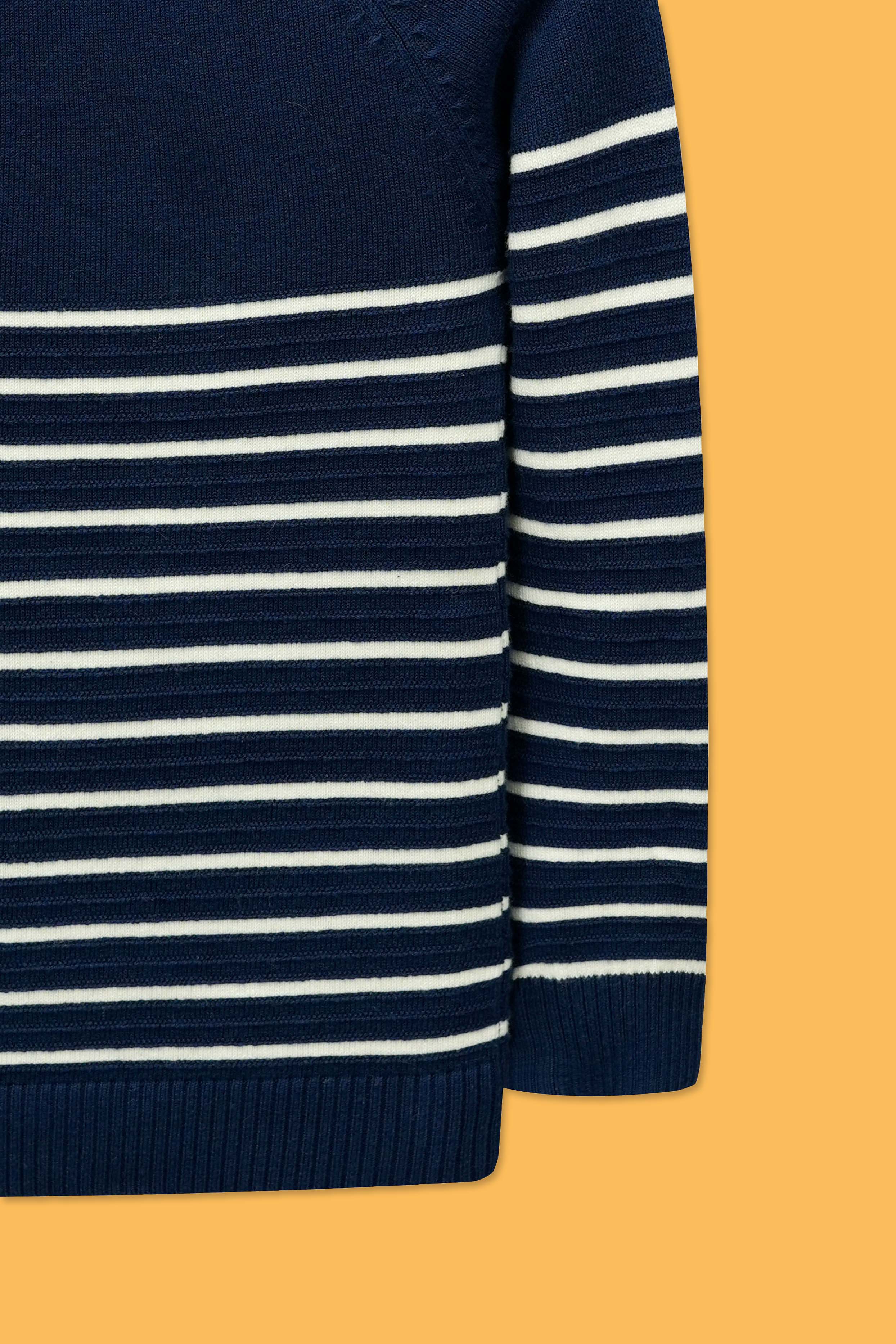 Junior Boys’ R-Neck Wool Cardigan - Navy