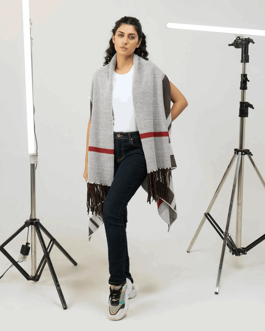 Women Regular Fit Sleeveless Shrug – Grey - Harwage