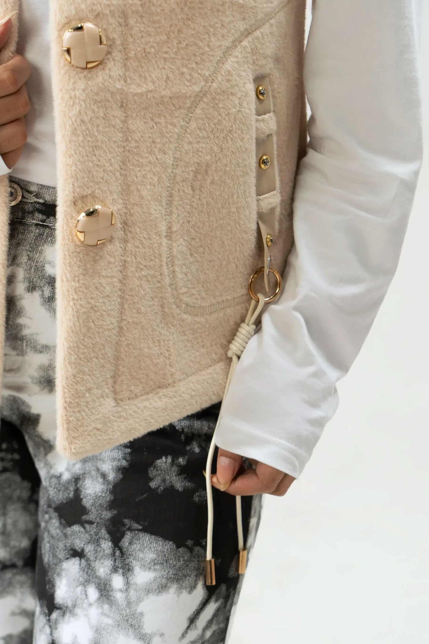 Women Rabbit Wool Sleeveless Coat - Beige