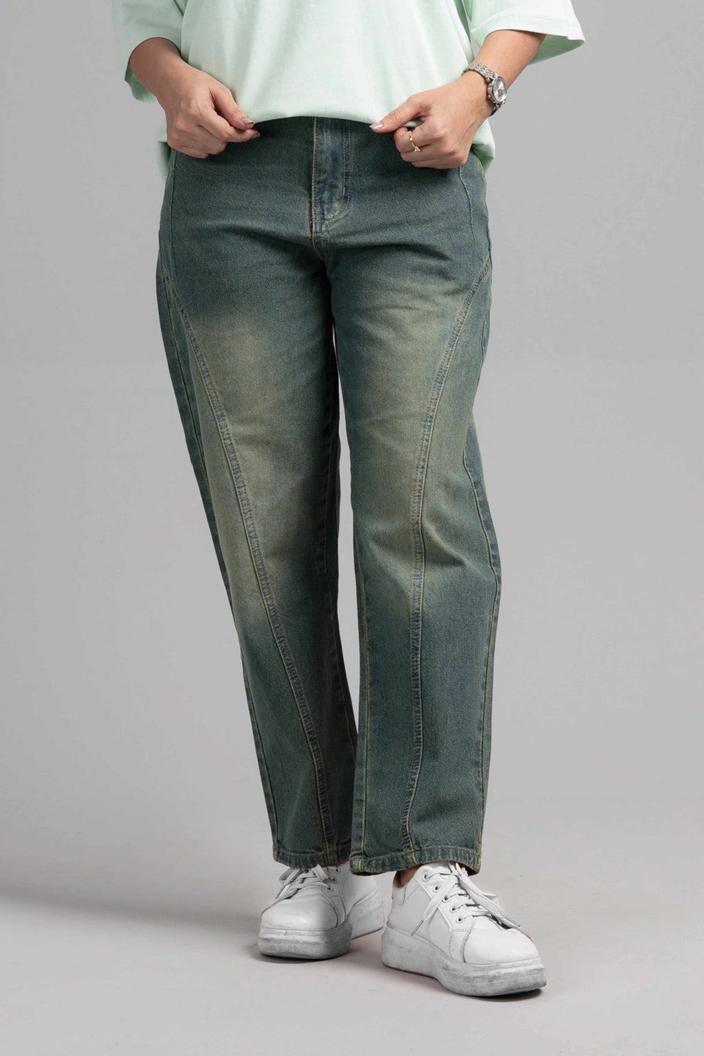 Women Loose Fit Cut & Sewn Denim Jeans - Vintage Blue
