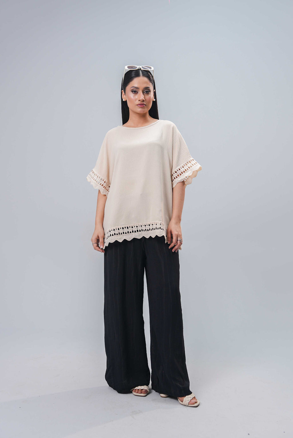 Women Wide Legs Trouser - Black