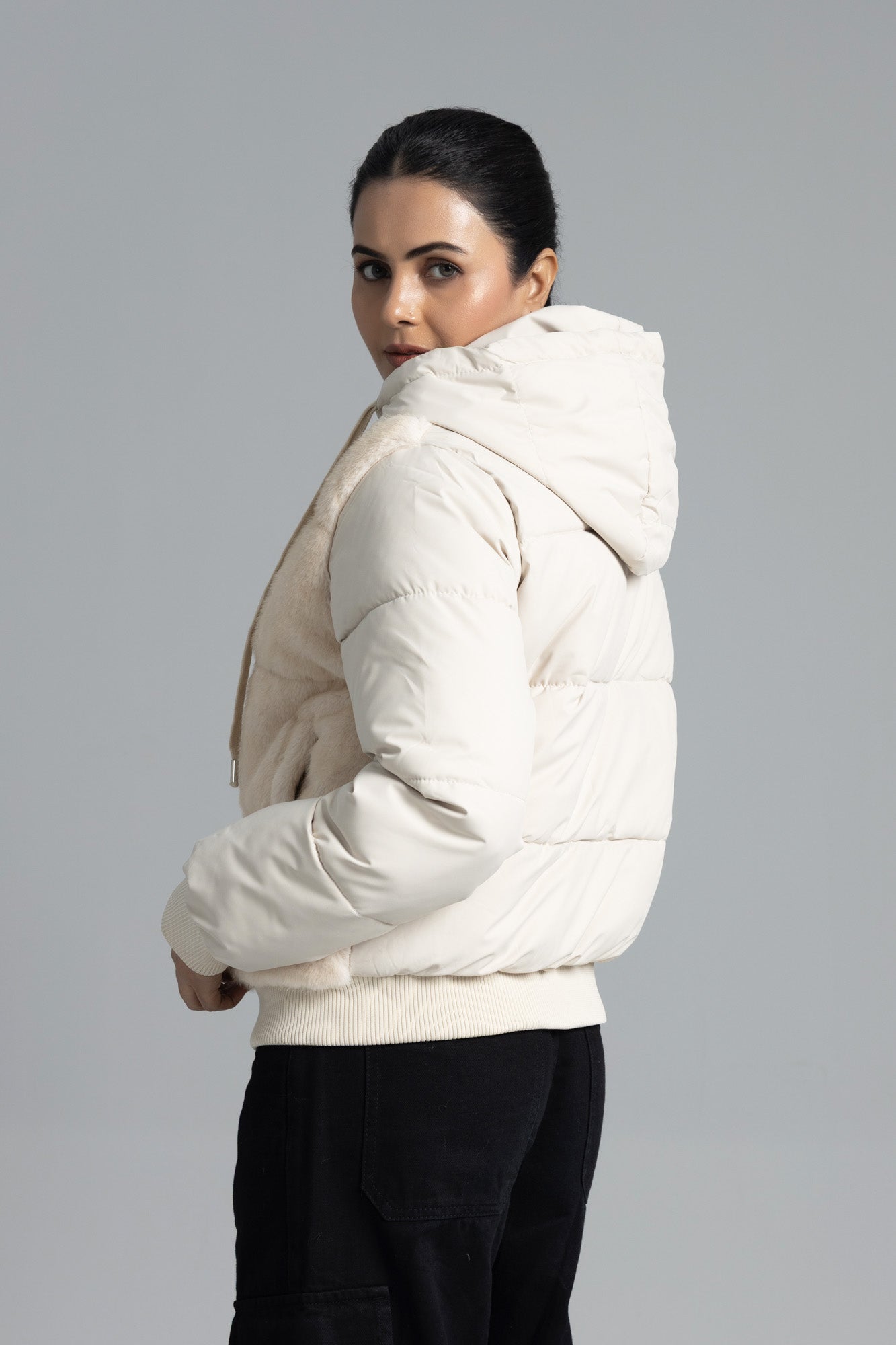 Woman Puffer Parachute Jacket - Pearl white