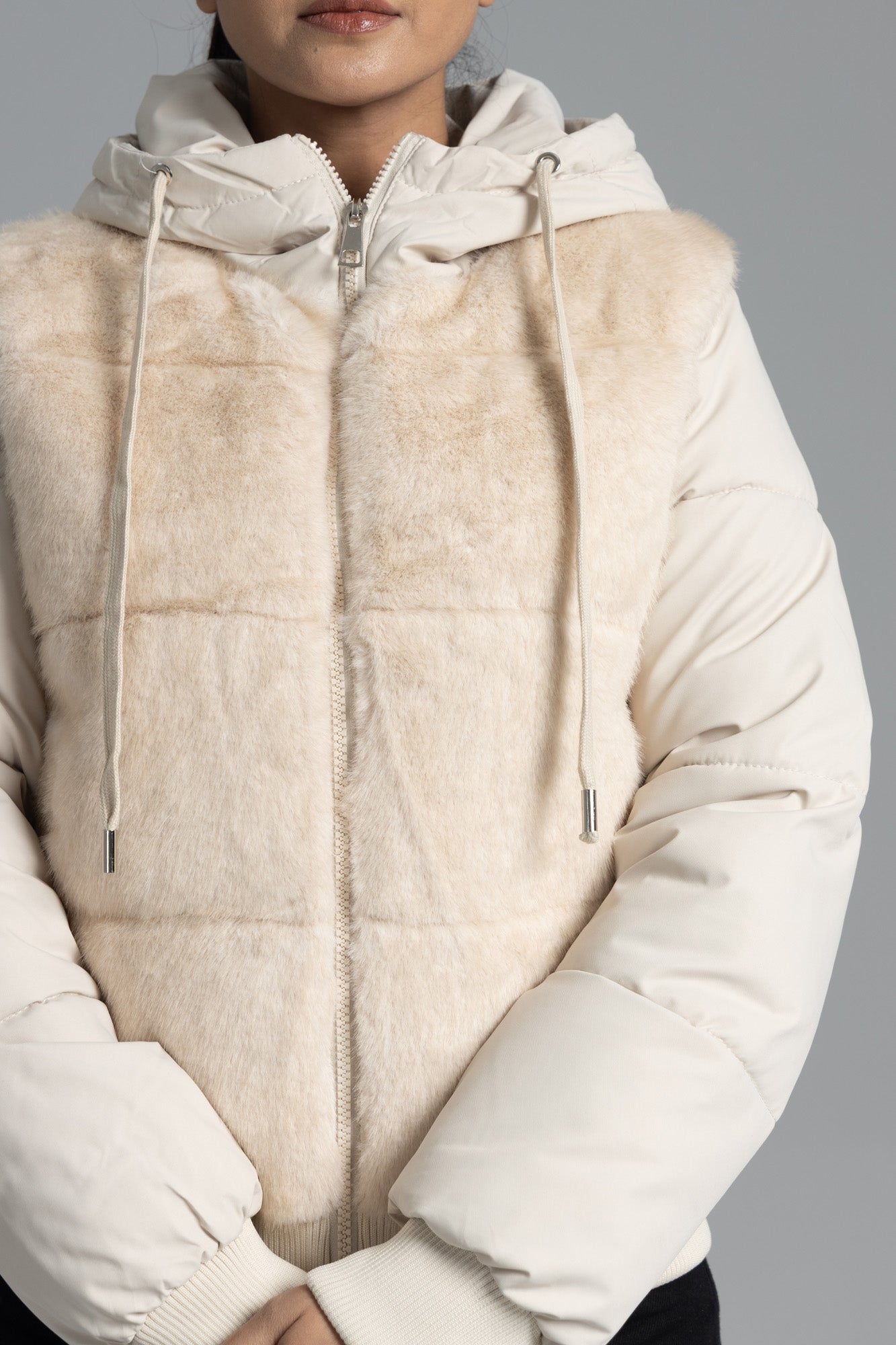 Woman Puffer Parachute Jacket - Pearl white