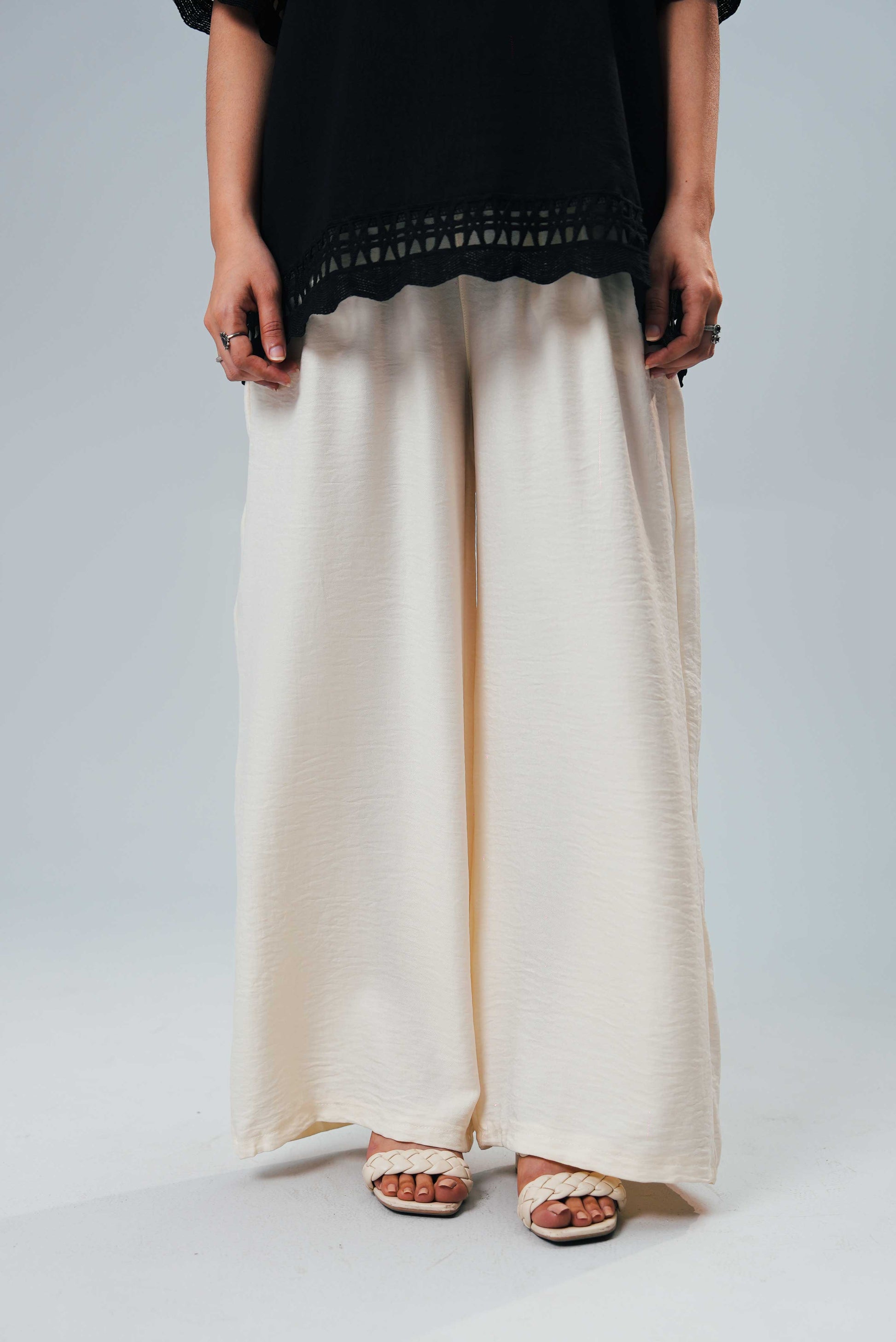 Women Trouser - Off White