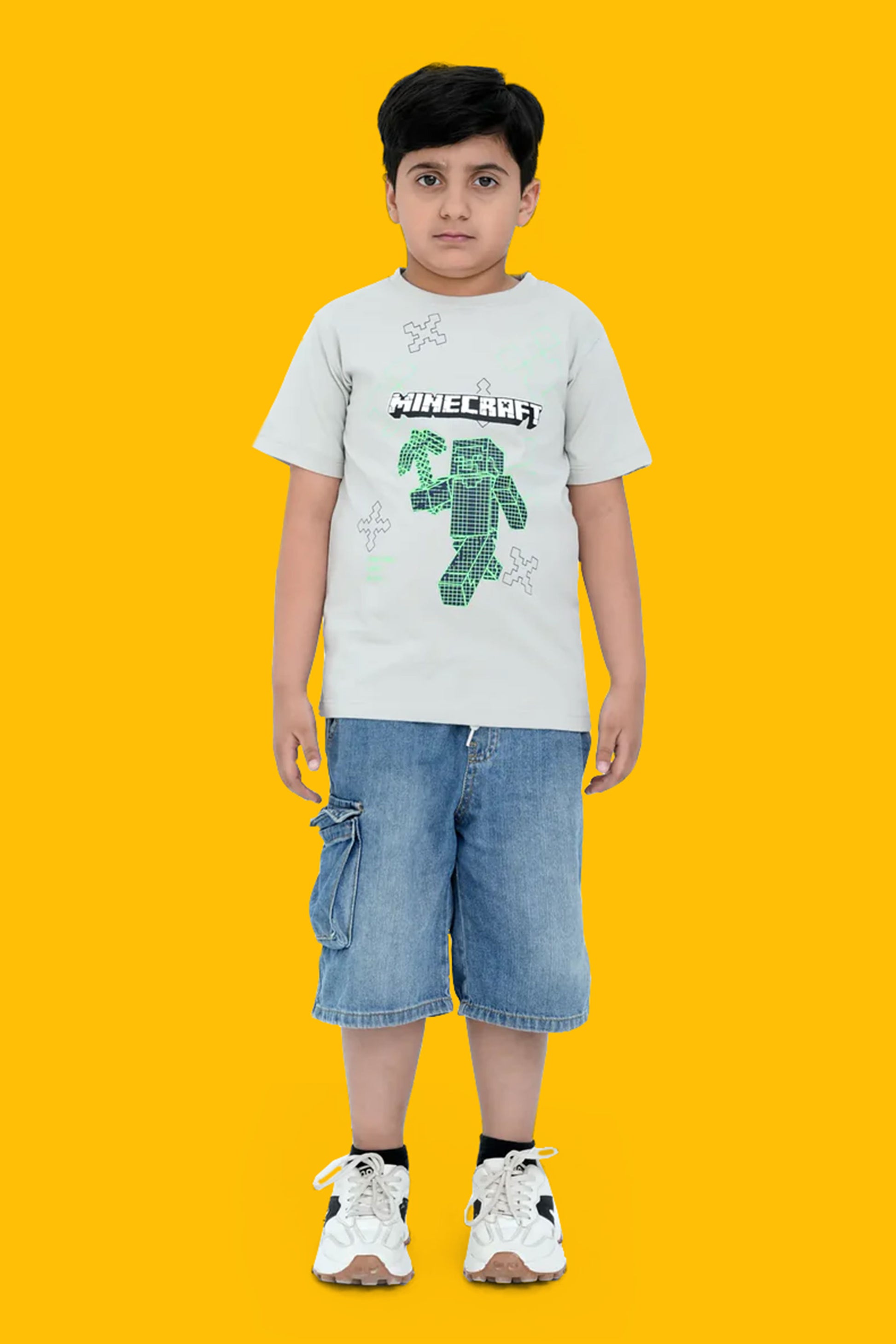Junior Graphic T Shirts - Oyster Mushroom