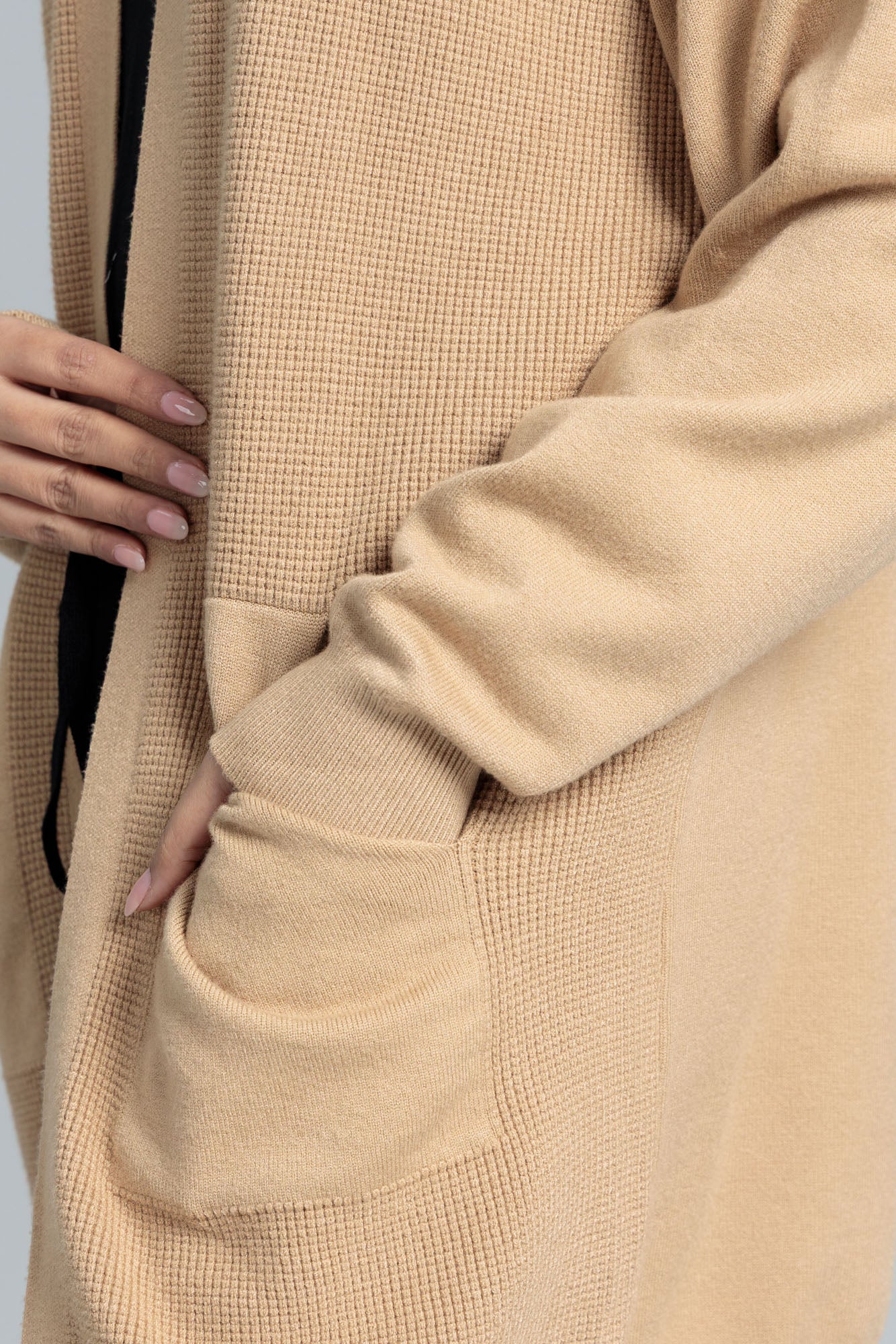 Women’s Acrylic Wool Cardigan - Wheat