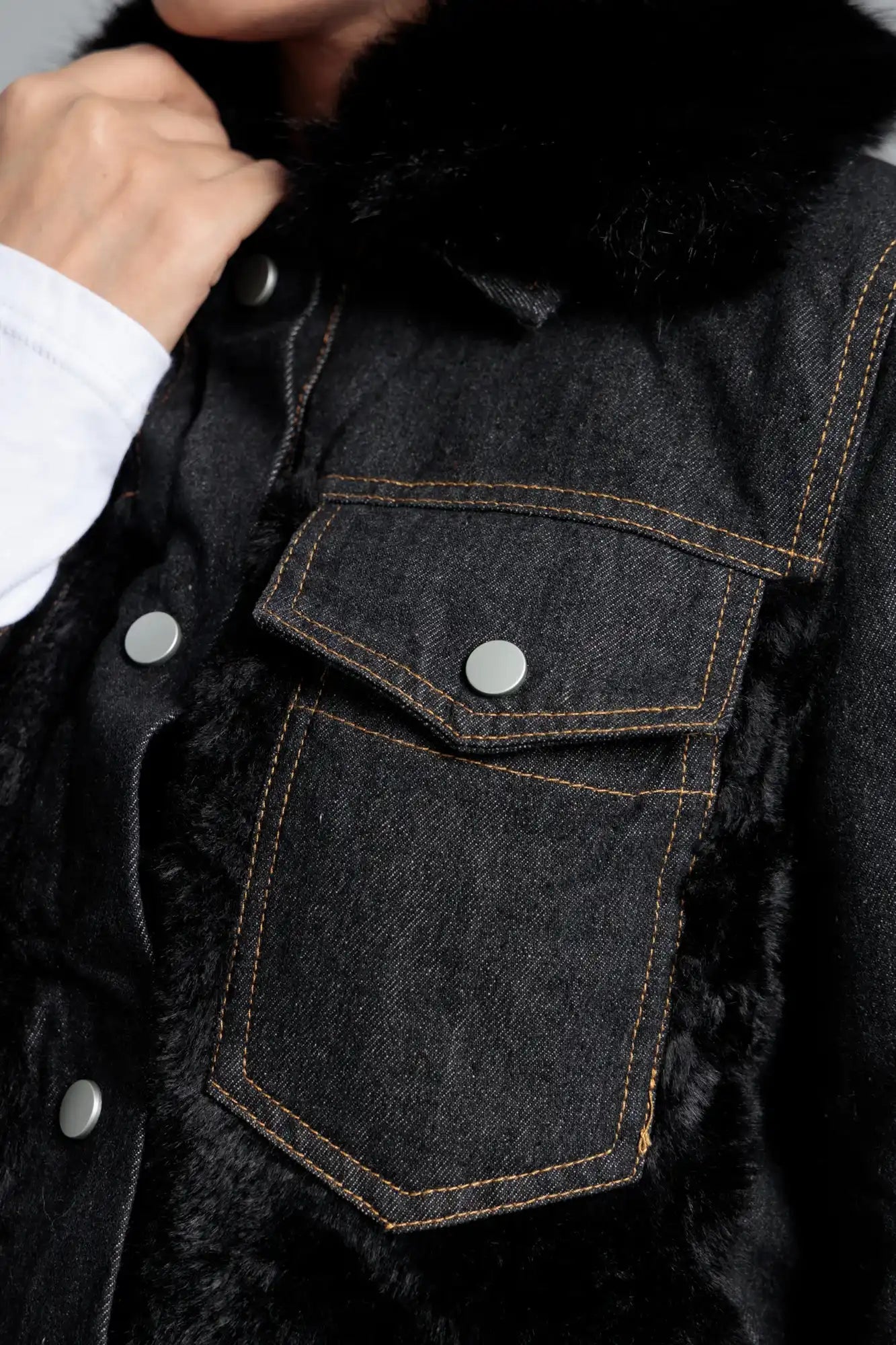 Women’s Outerwear Jacket - Black Iris