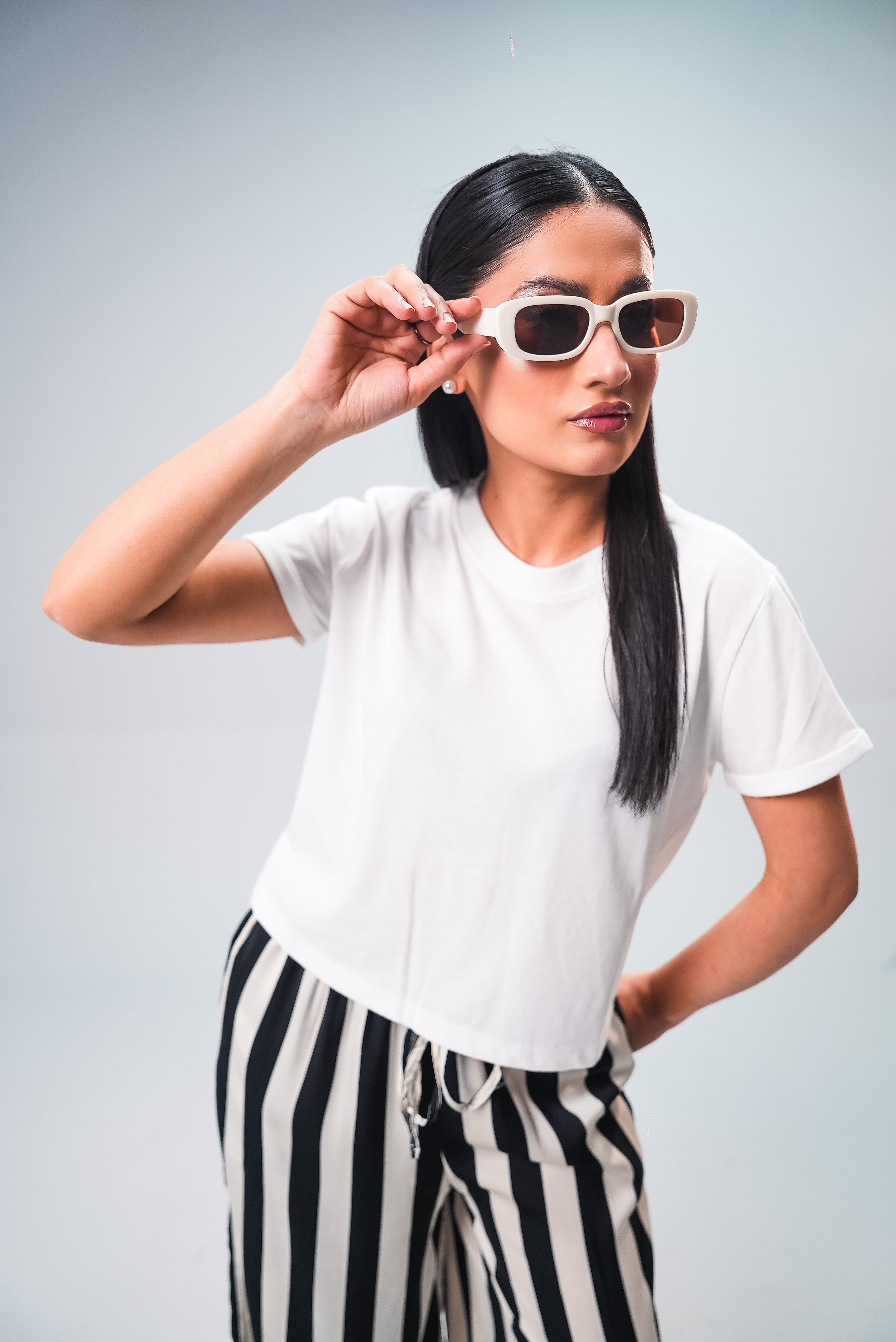 Women Plain Cropped Top - White