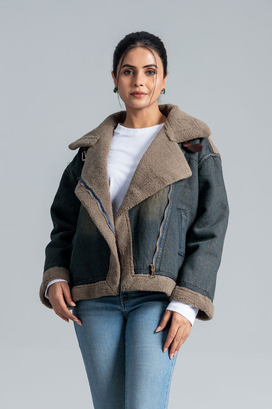 Women’s Fleece Lined Denim Jacket - Dirty Wash