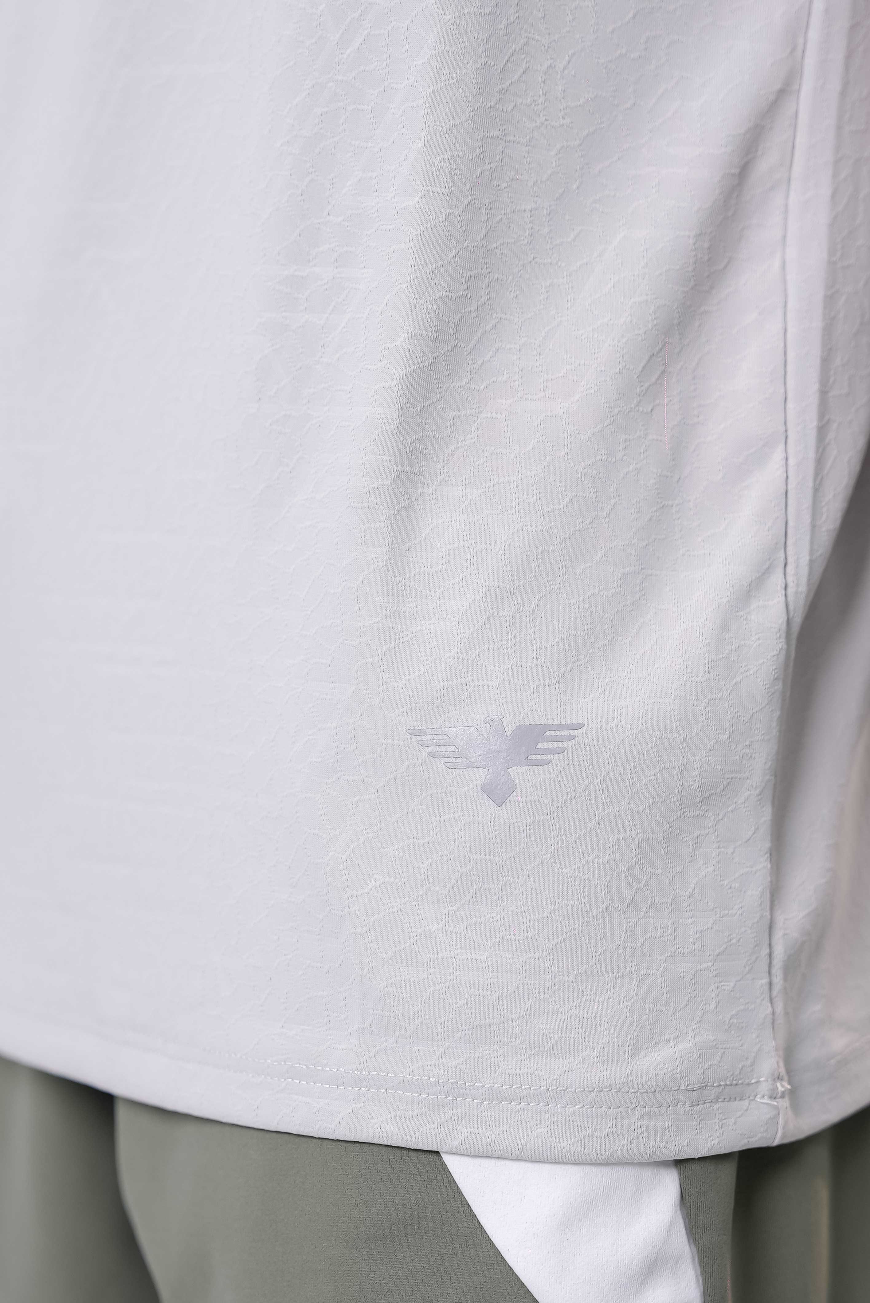 Men’s Gym Wear Top – Silver White