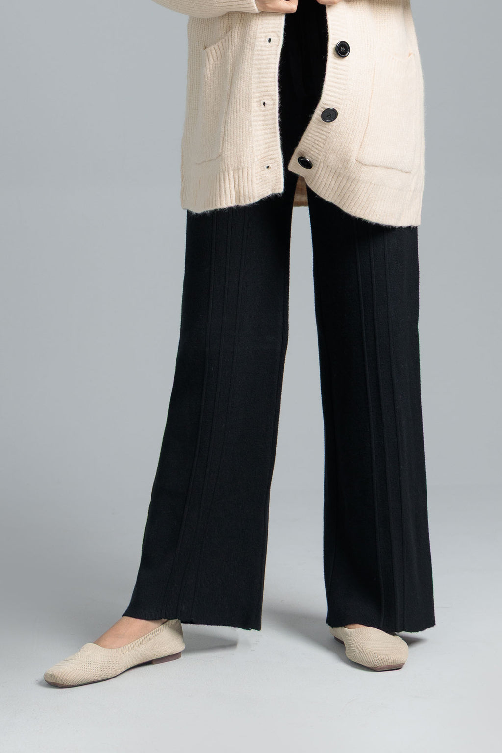 Women’s Wool Knit Trousers – Black