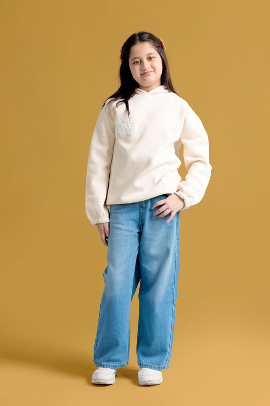 Junior Girls Pullover Hoodie