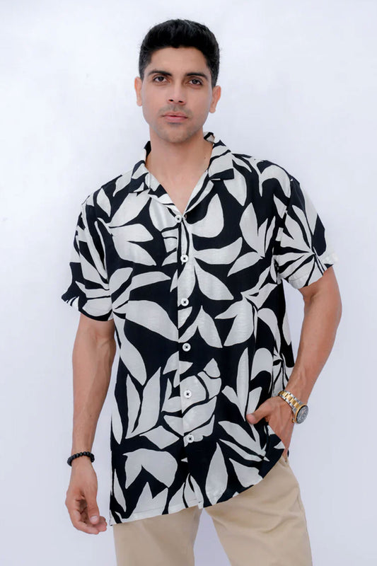 Men Resort Collar	- Black & White