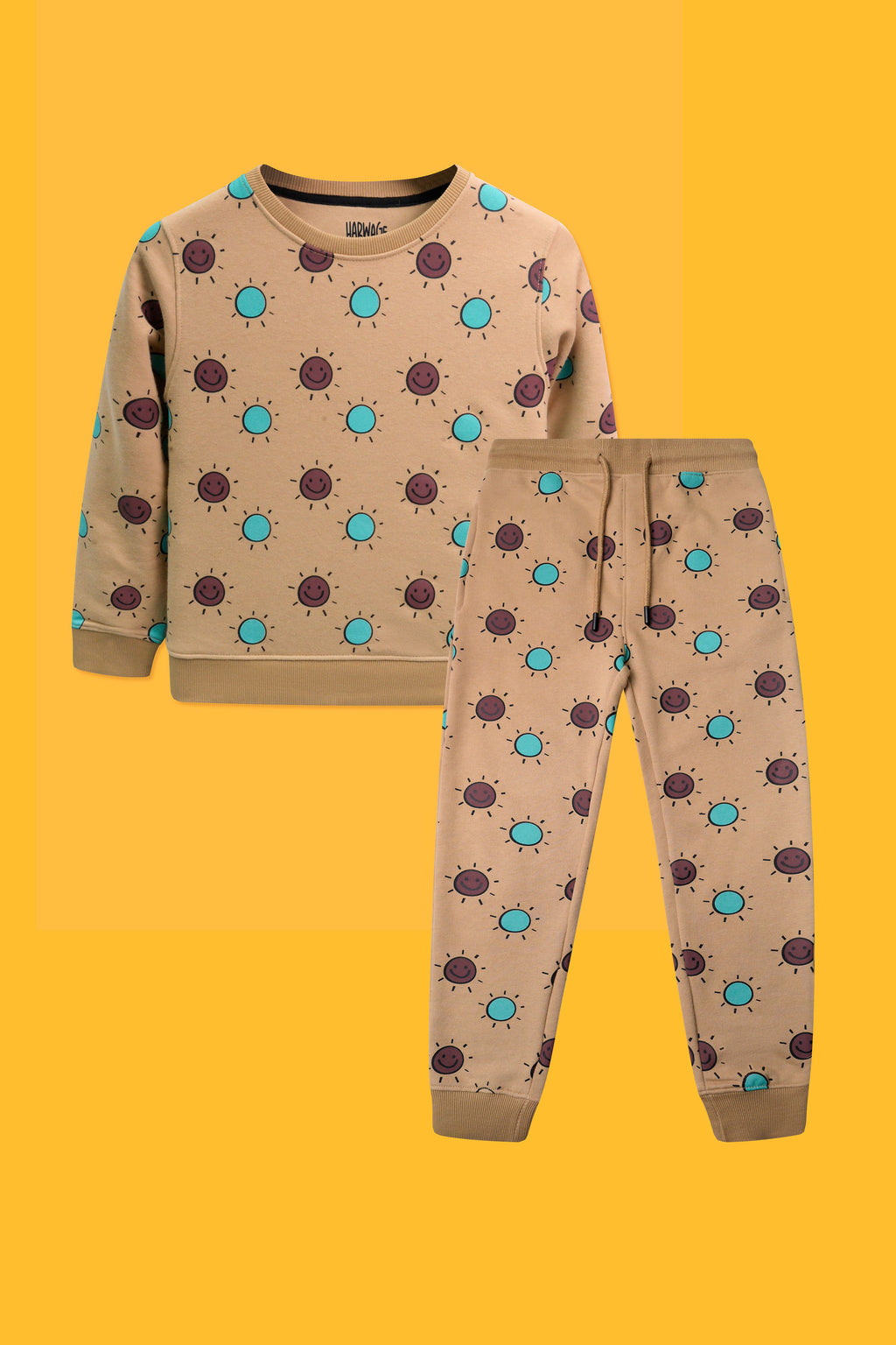 Junior Boys Two-Piece Outfit - Apricote Gelato