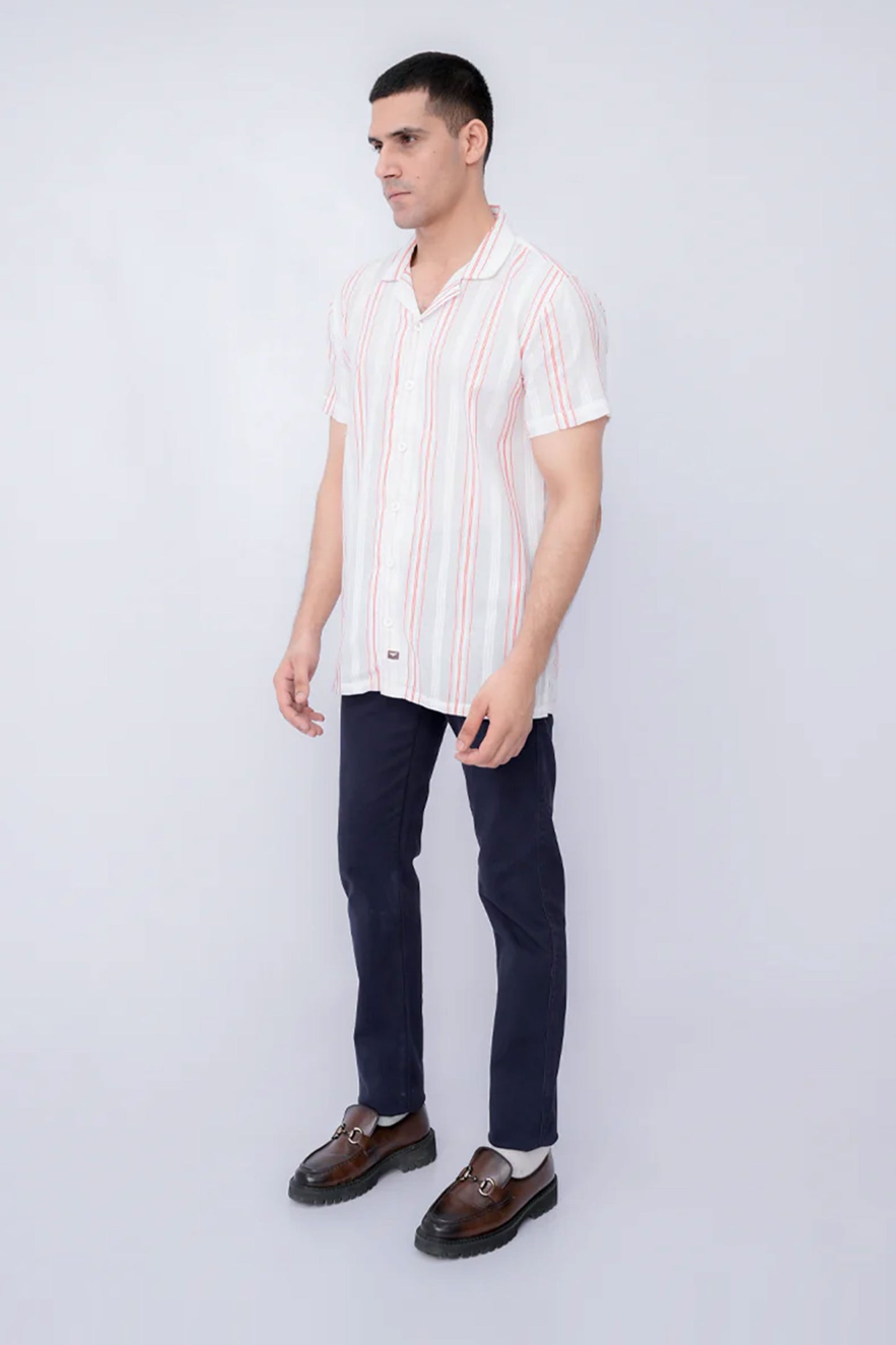 Men Resort Collar - White