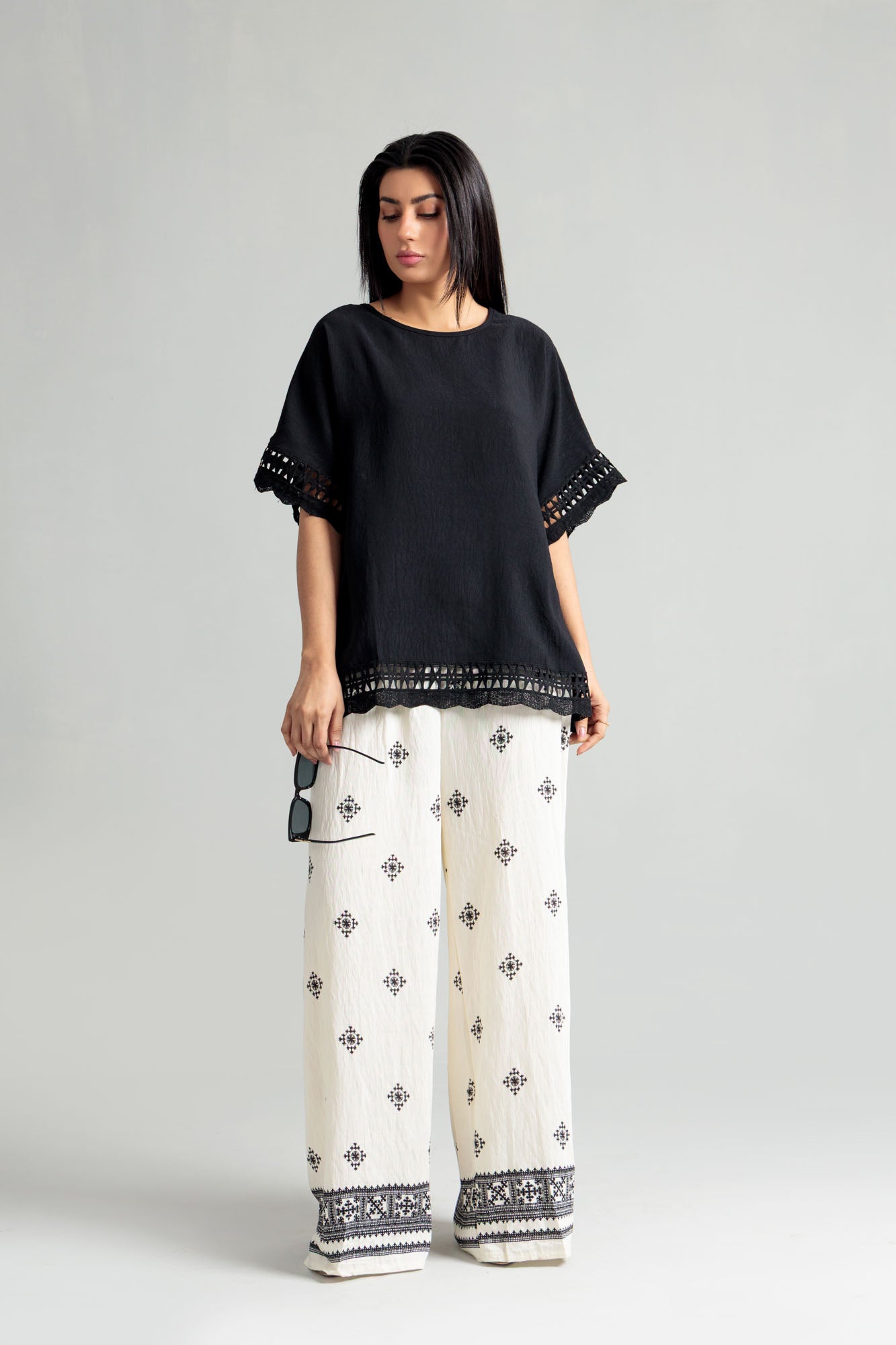 Women Blended Top - Black