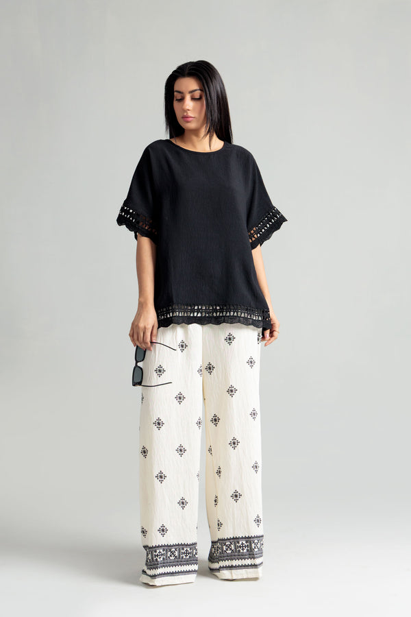 Women Blended Top - Black