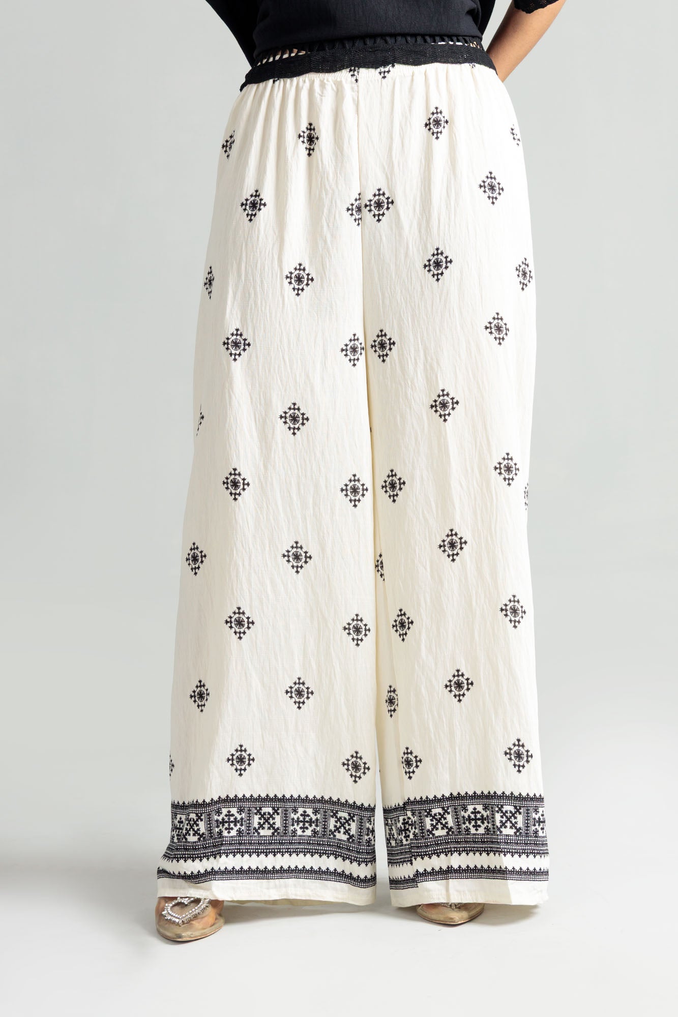 Women Luxe Viscose Trouser - Off White