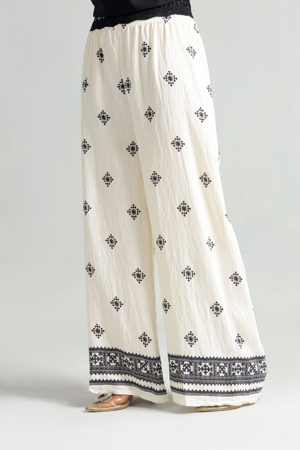 Women Luxe Viscose Trouser - Off White