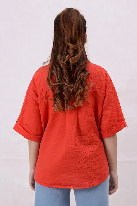 Back view of a women’s basic cropped shirt