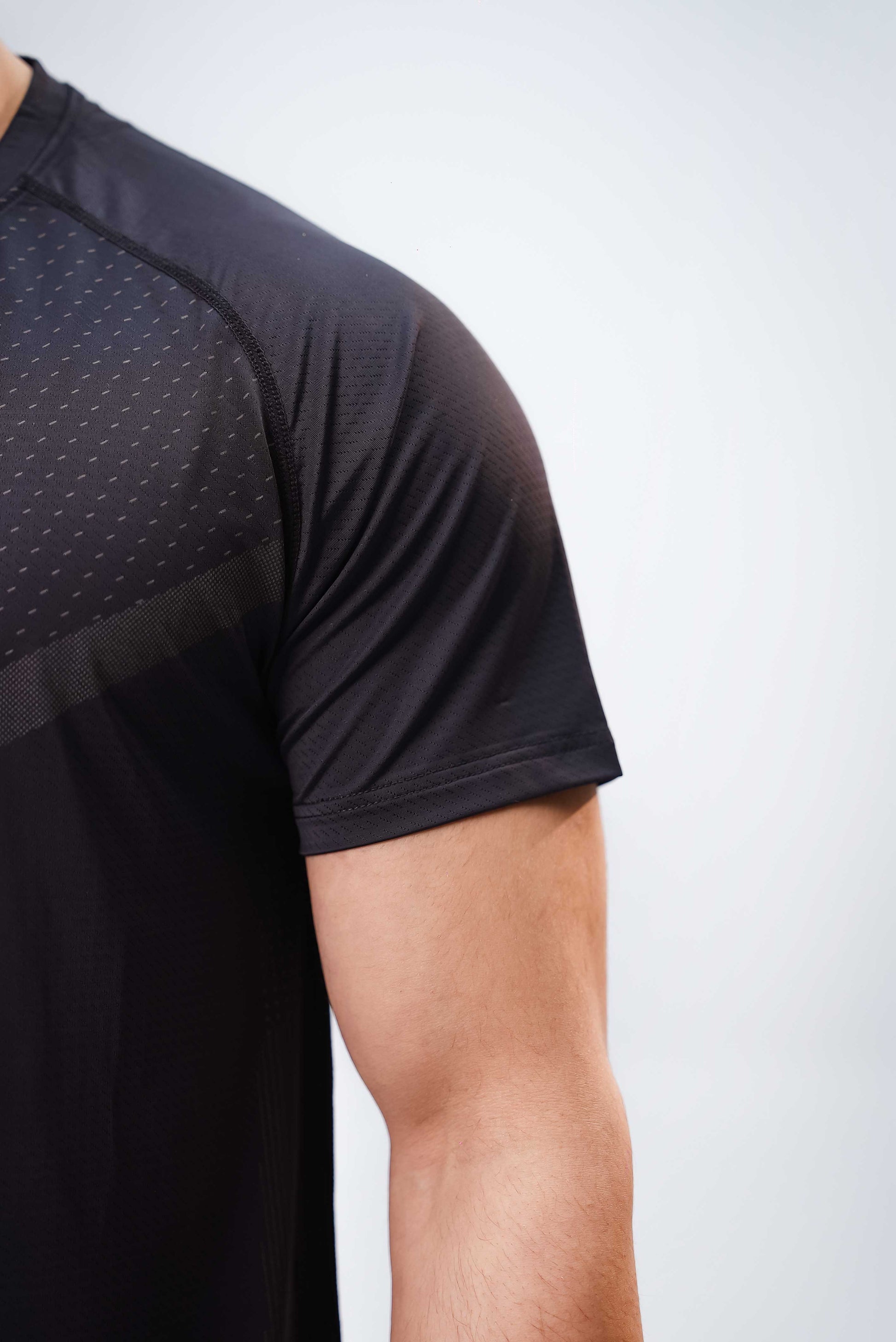 Men Top Gym Wear - Black