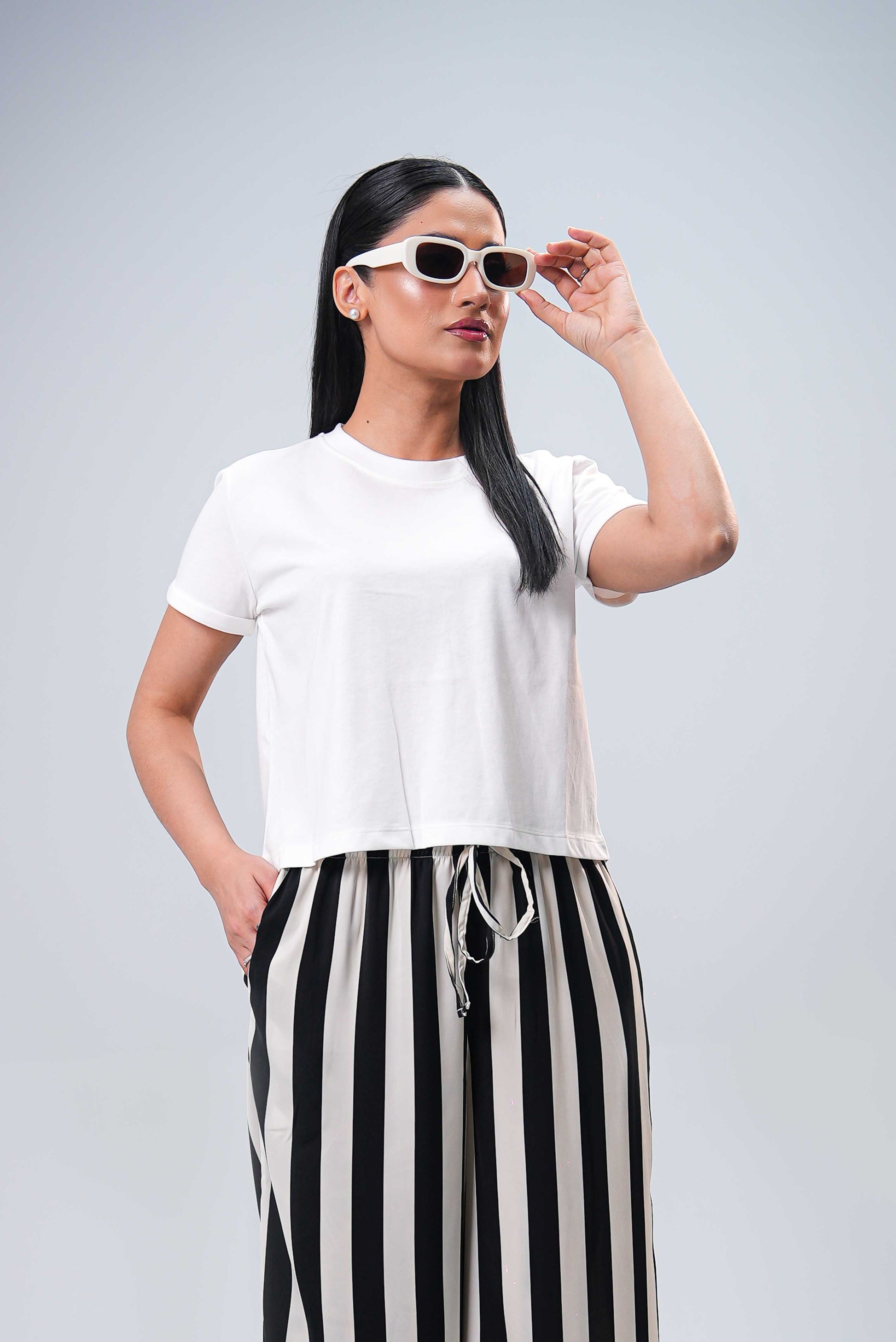 Women Plain Cropped Top - White