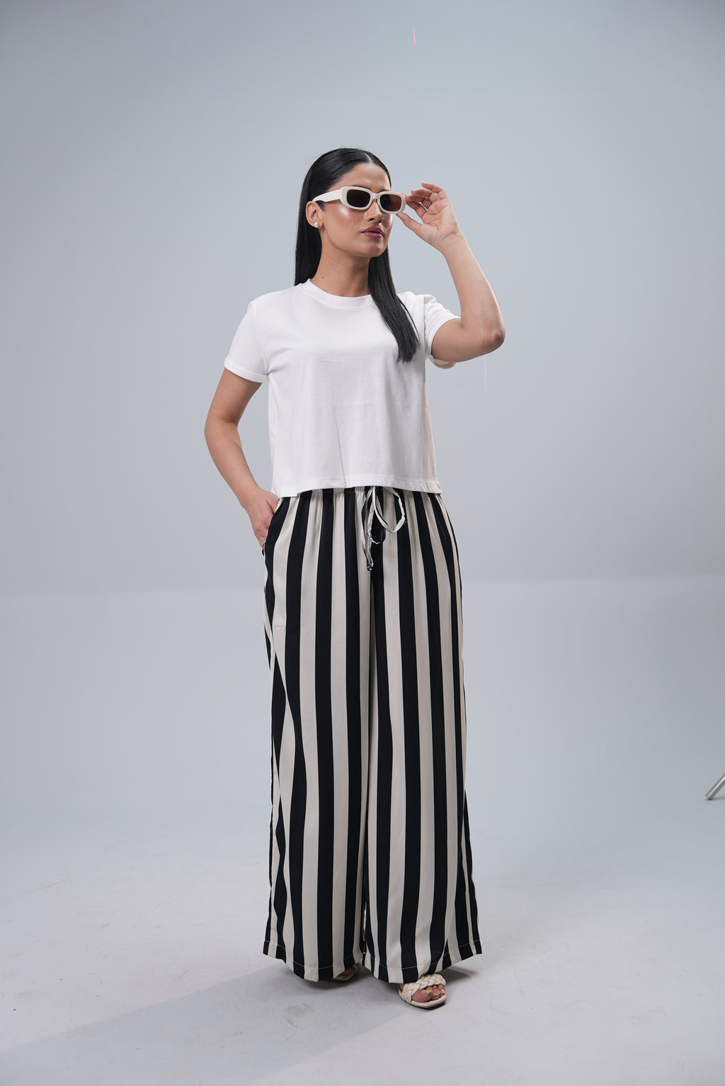 Women Elite Flow Trouser - Black & White