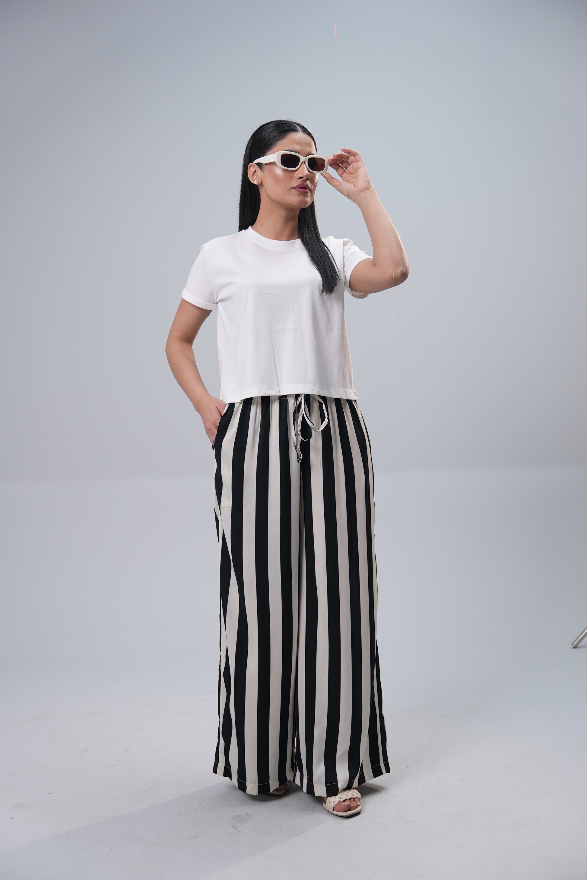 Women Elite Flow Trouser - Black & White