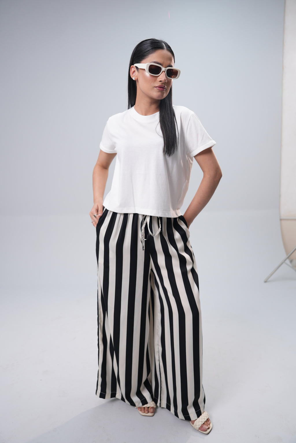 Women Elite Flow Trouser - Black & White