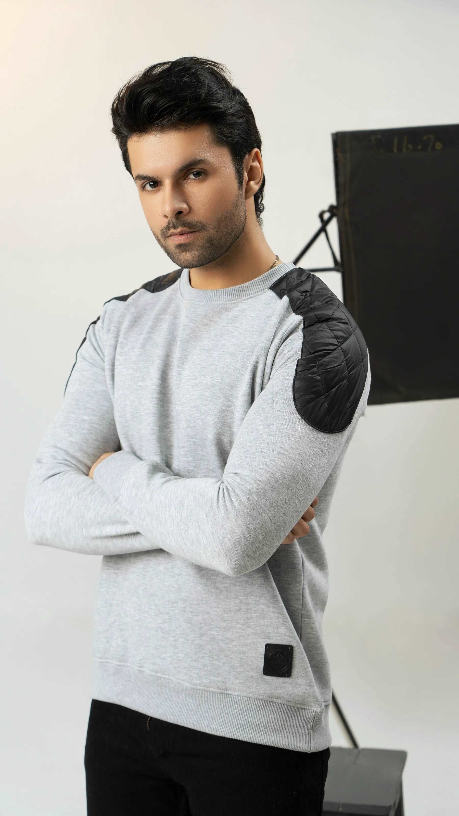 Men Regular Fit Sweatshirt - Gray - Harwage