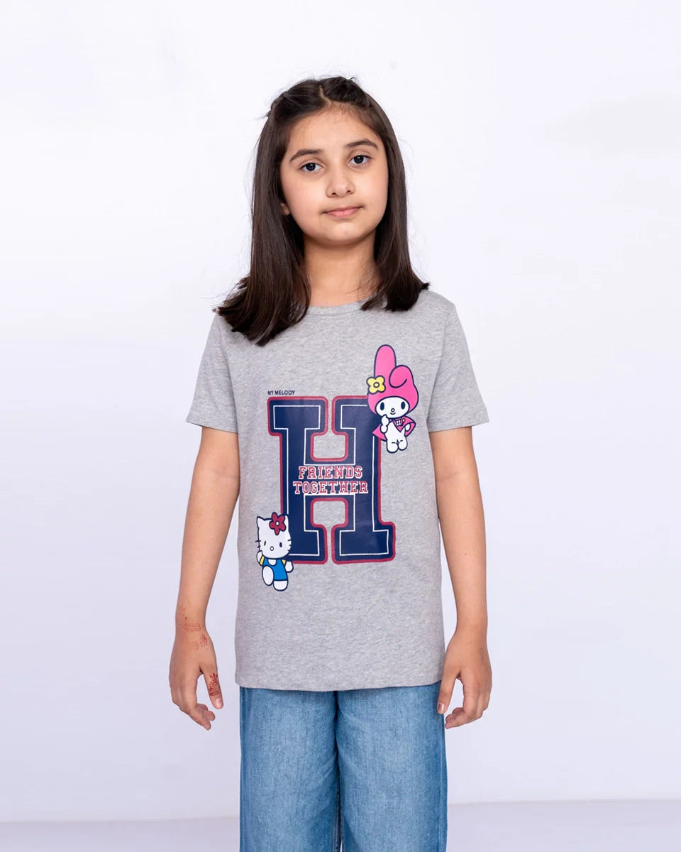 Girls posing in Haider Grey Printed Graphic Shirt