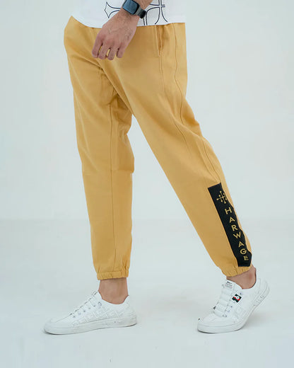 Latte basic trousers
