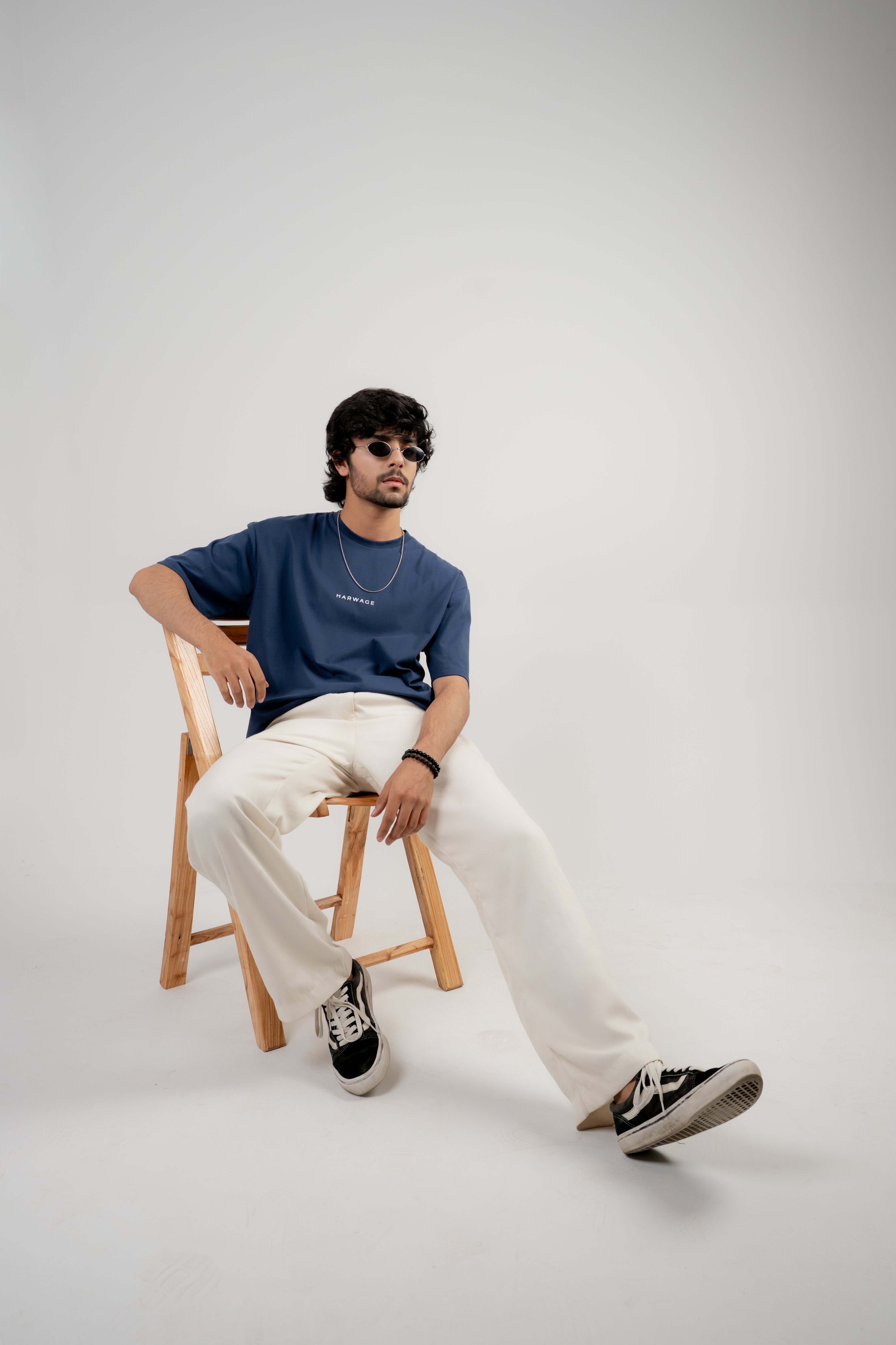 Men's Oversized T-Shirt – Navy Blue
