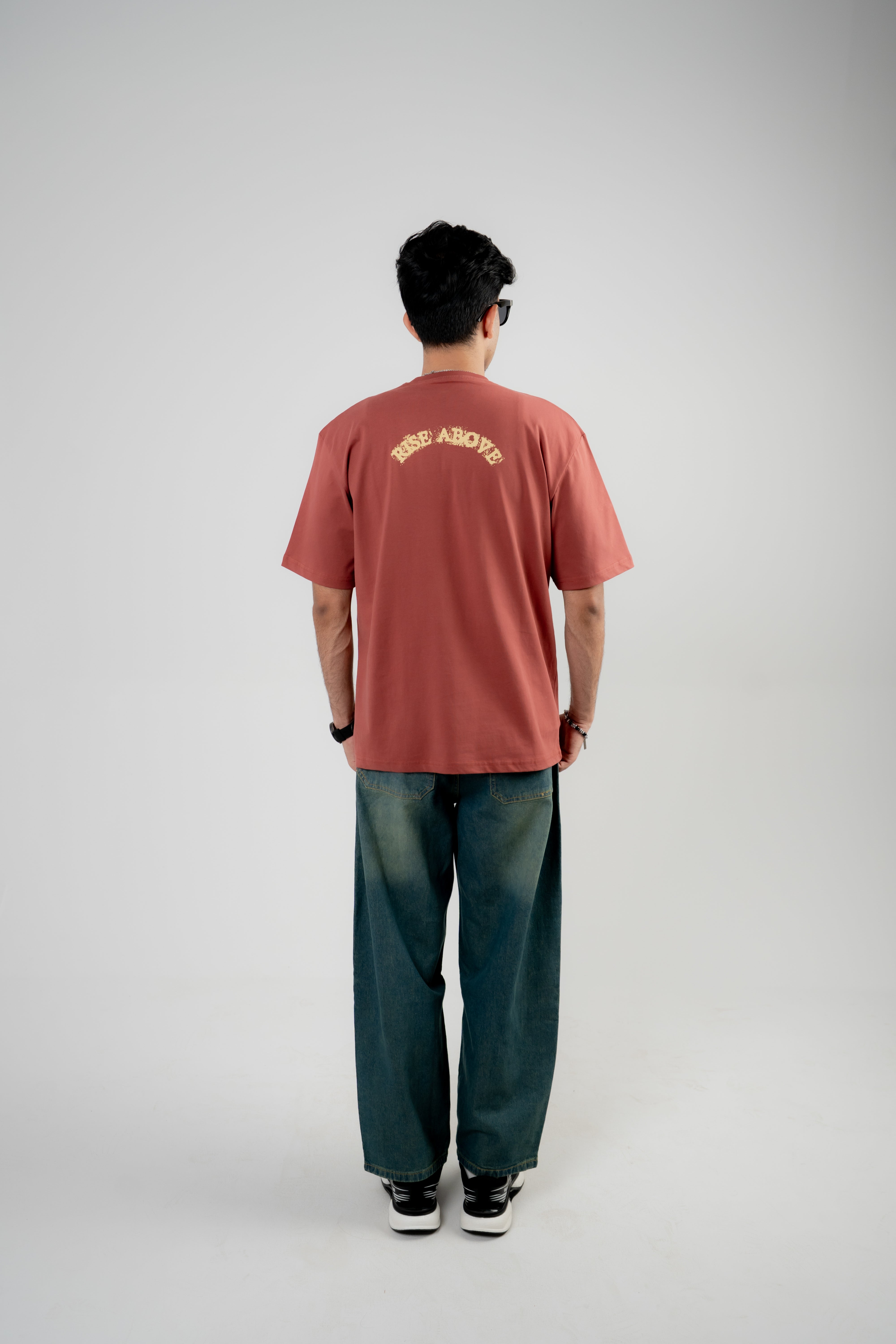 Men's Graphic T-Shirt – Barn Red