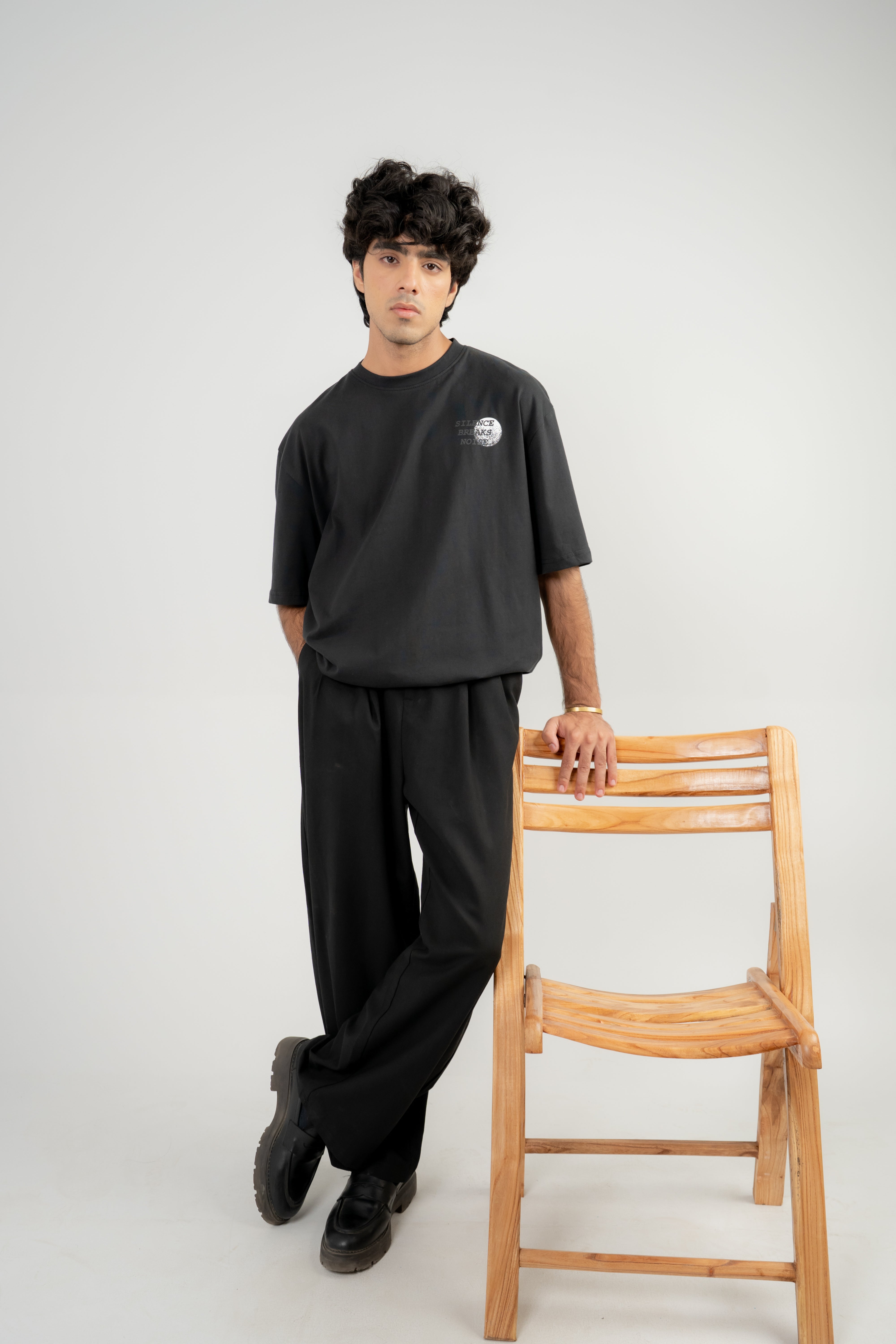 Men's Graphic T-Shirt – Charcoal