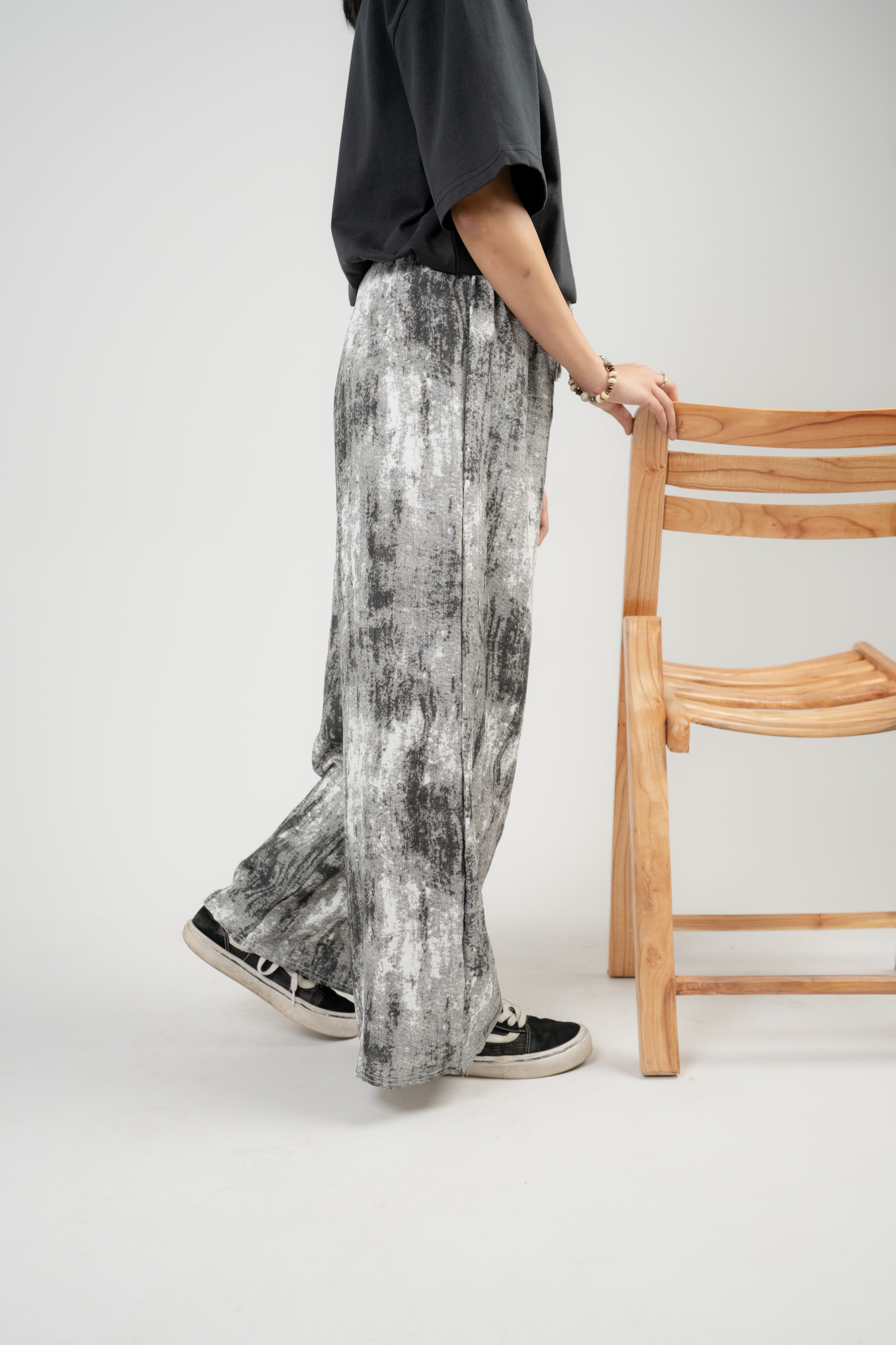 Women's Trouser – Grey & Black