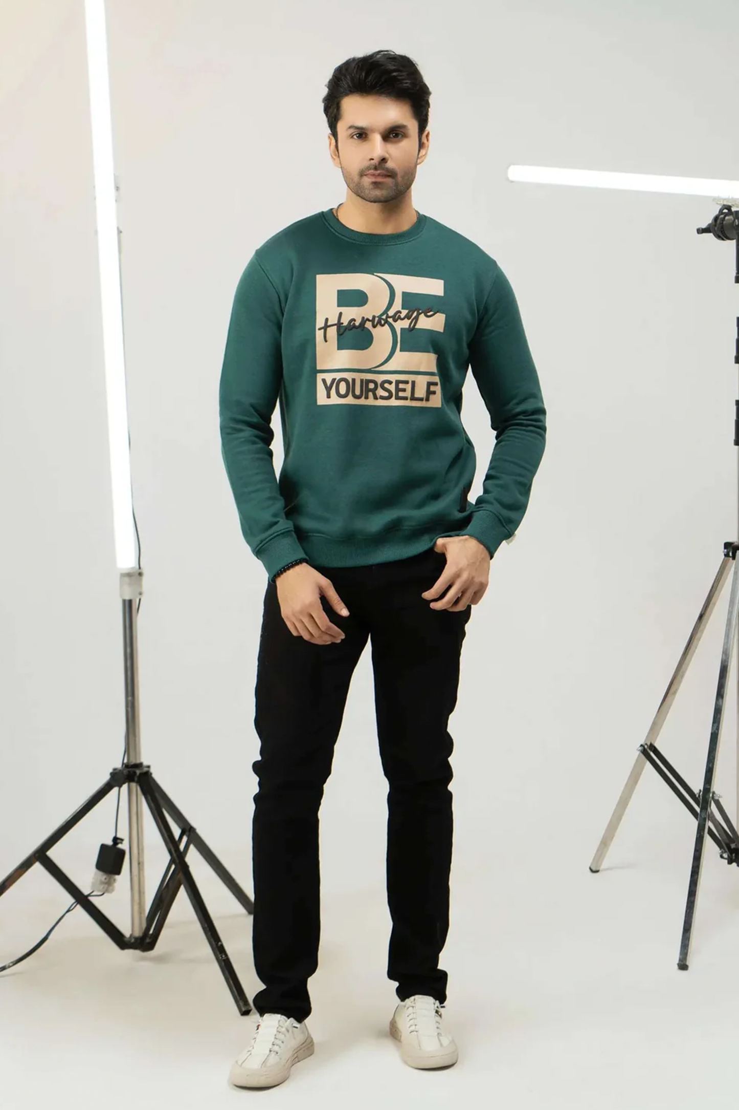 Men Regular Fit Sweatshirt - Green